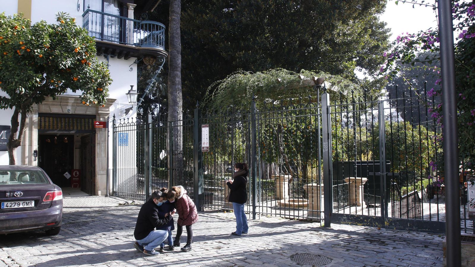 La Plaza de Alfaro, acceso a los Jardines de Murillo.