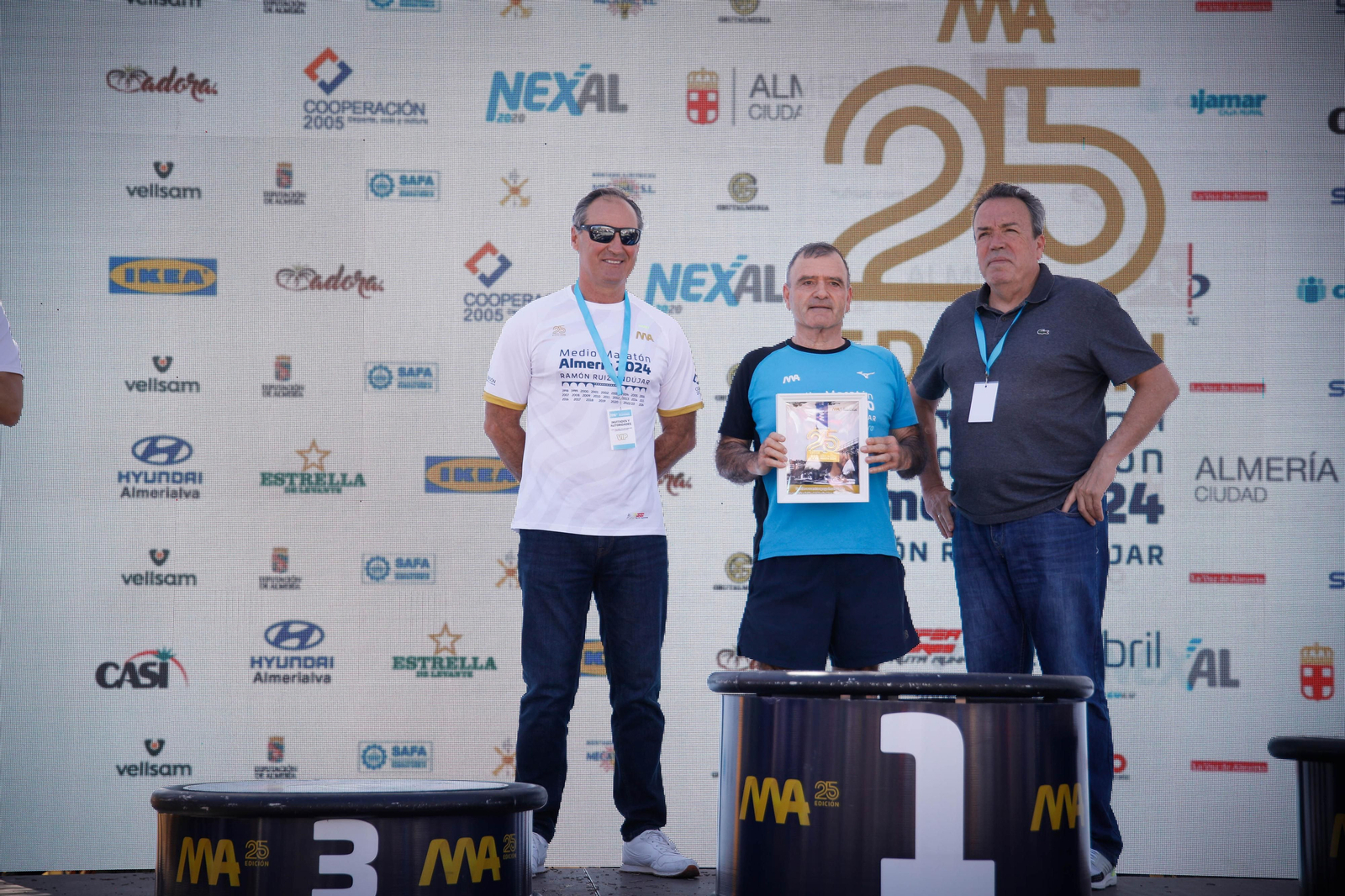 Imágenes de los premiados en la Media maratón de la Cuidad de Almería