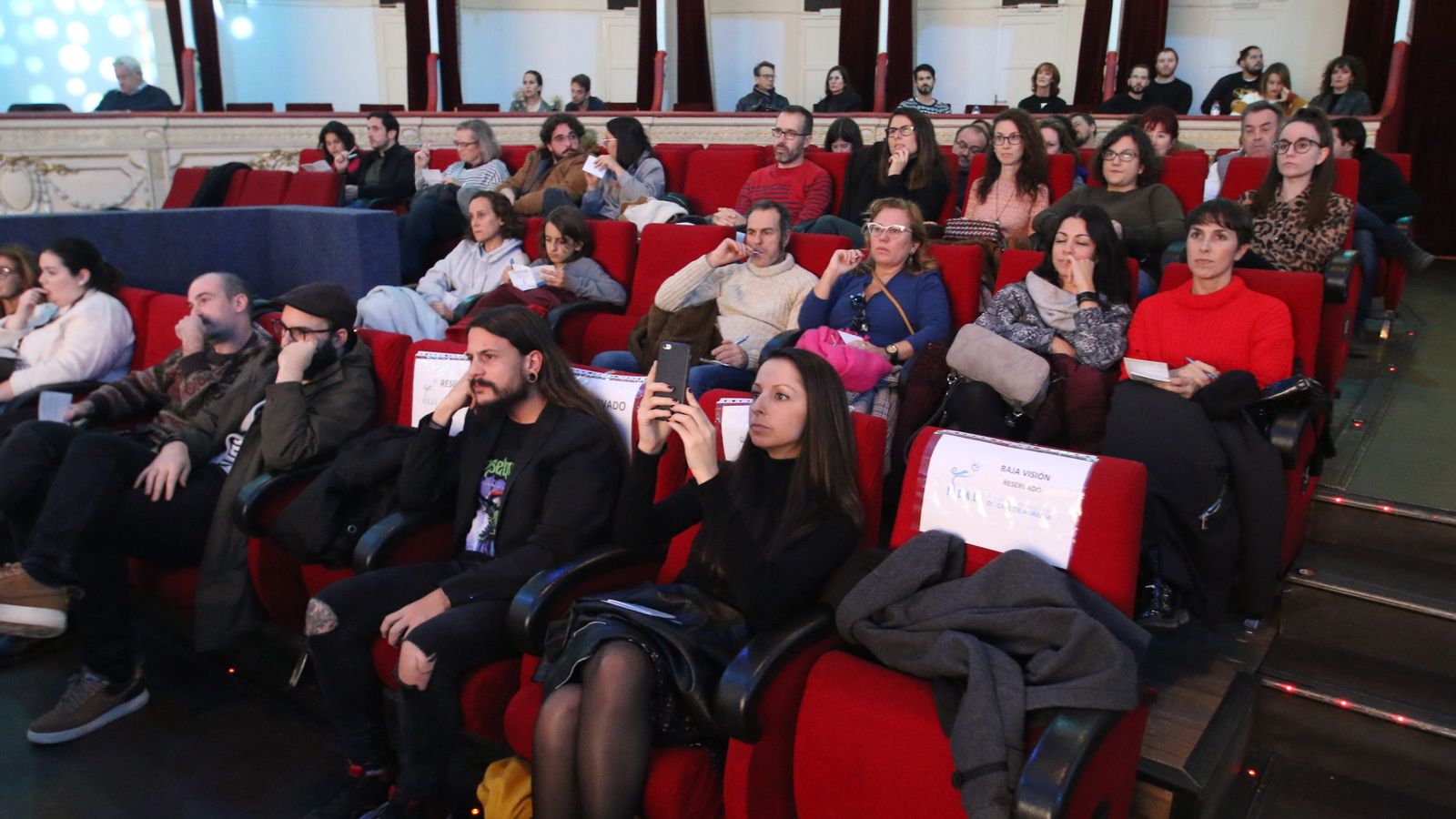 Algunos de los presentes en la sesión competitiva.