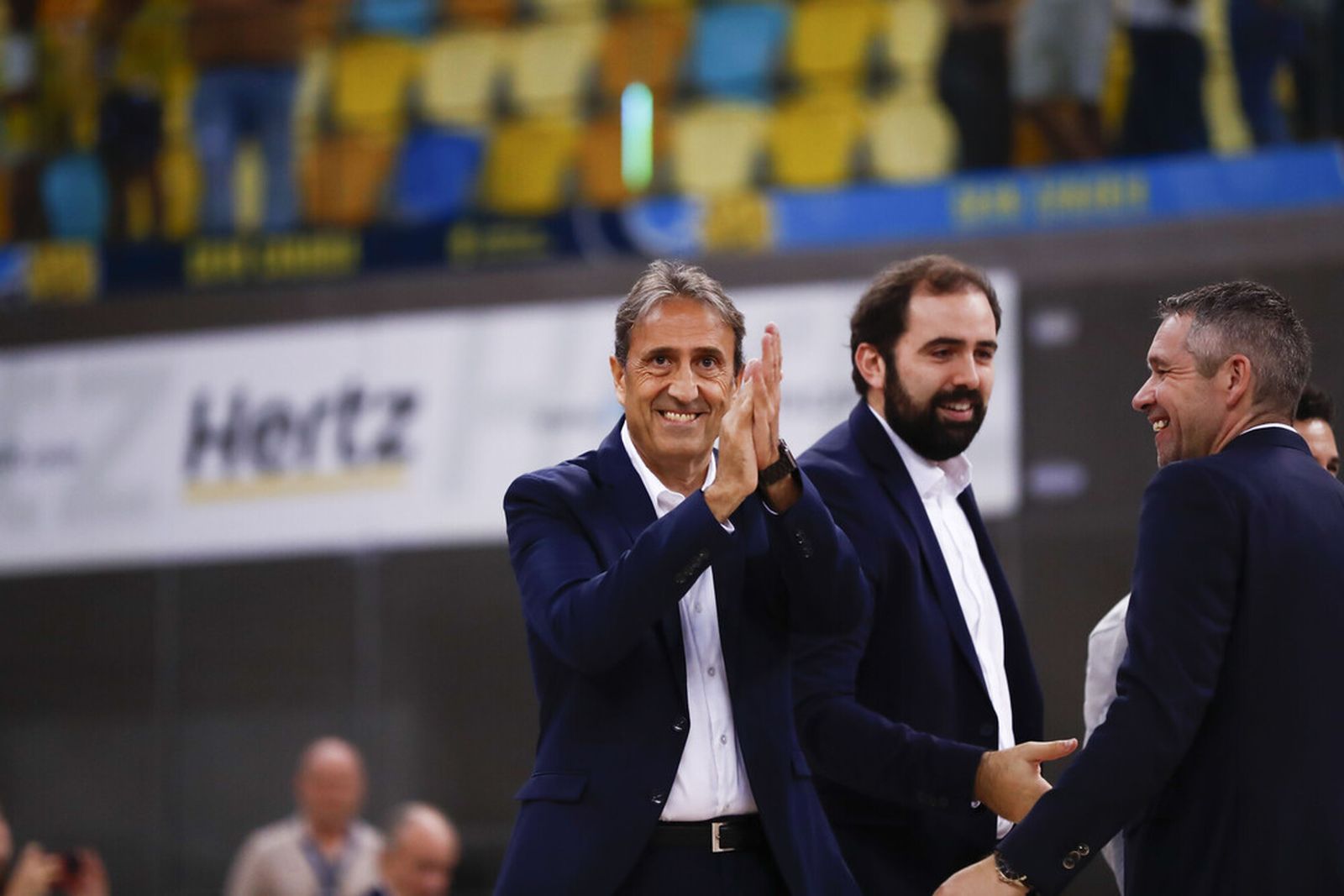 Luis Casimiro se estrenó con triunfo ante el Gran Canaria.