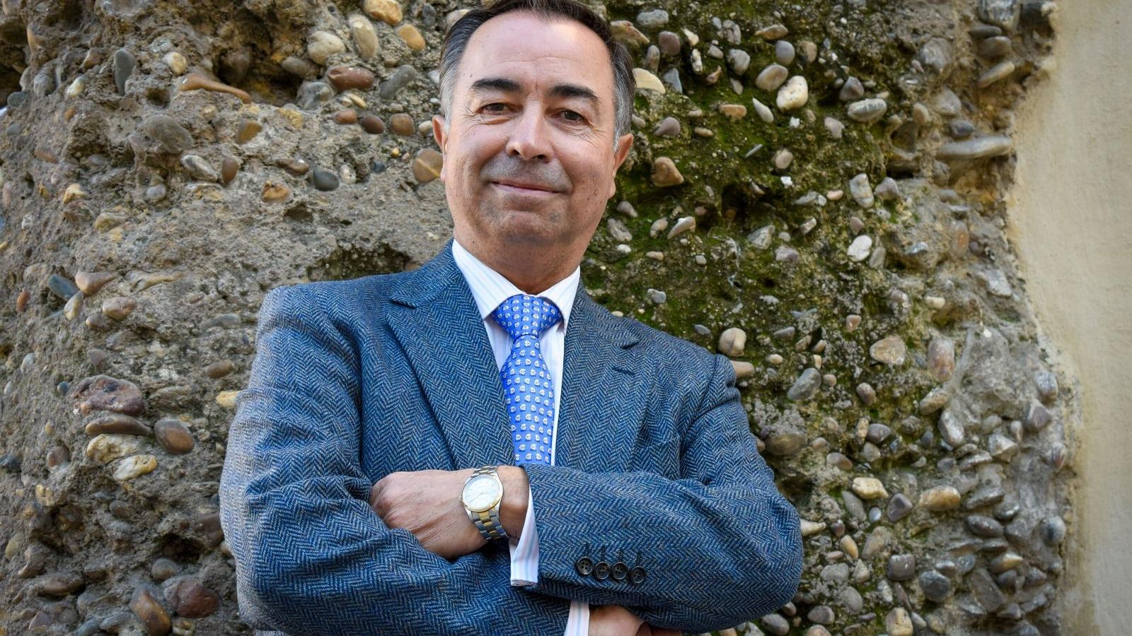 Fernández Cabezuelo, nuevo hermano mayor