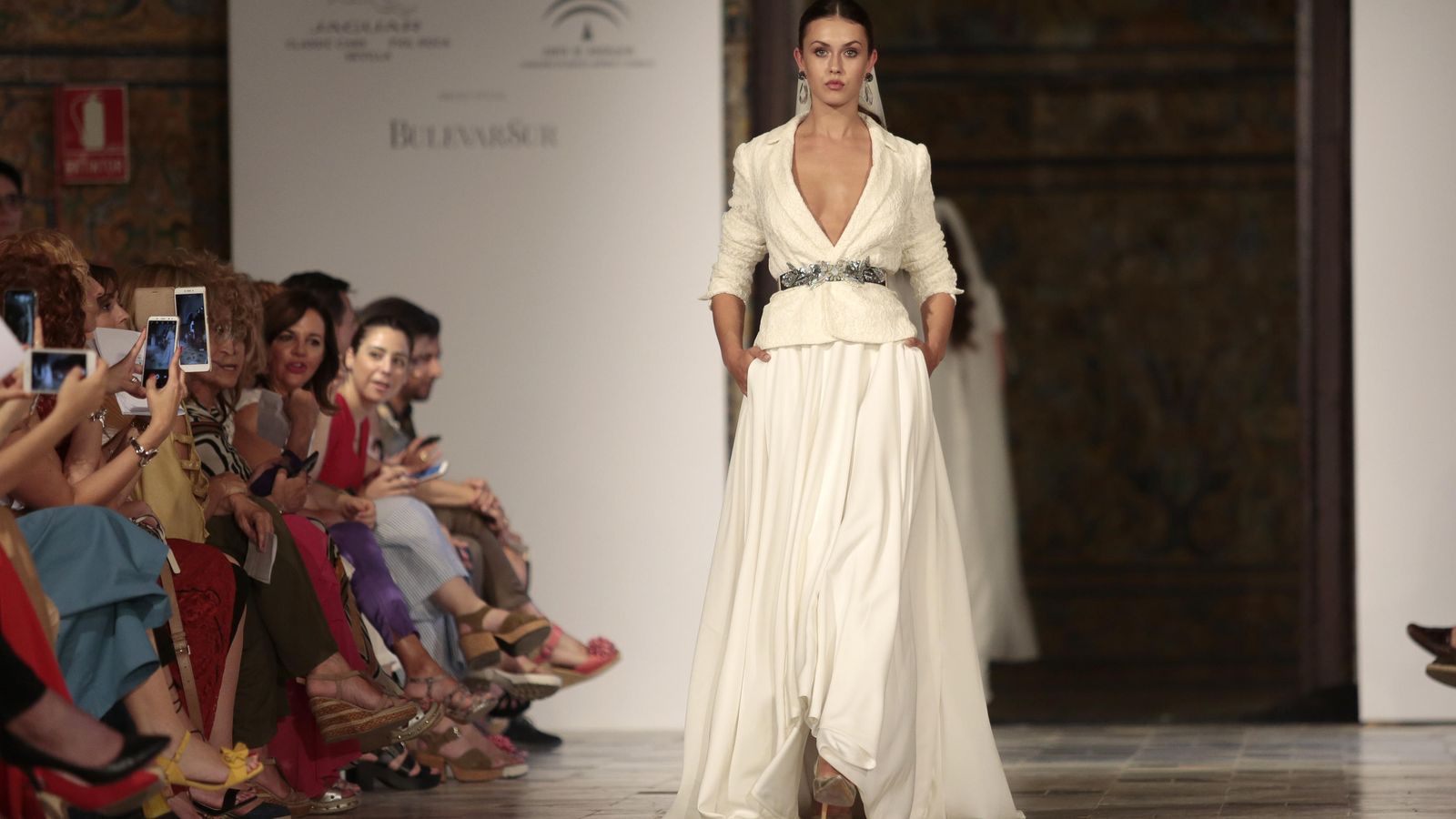 Diseño en dos piezas de la colección 'Humain', de Ernesto Sillero.