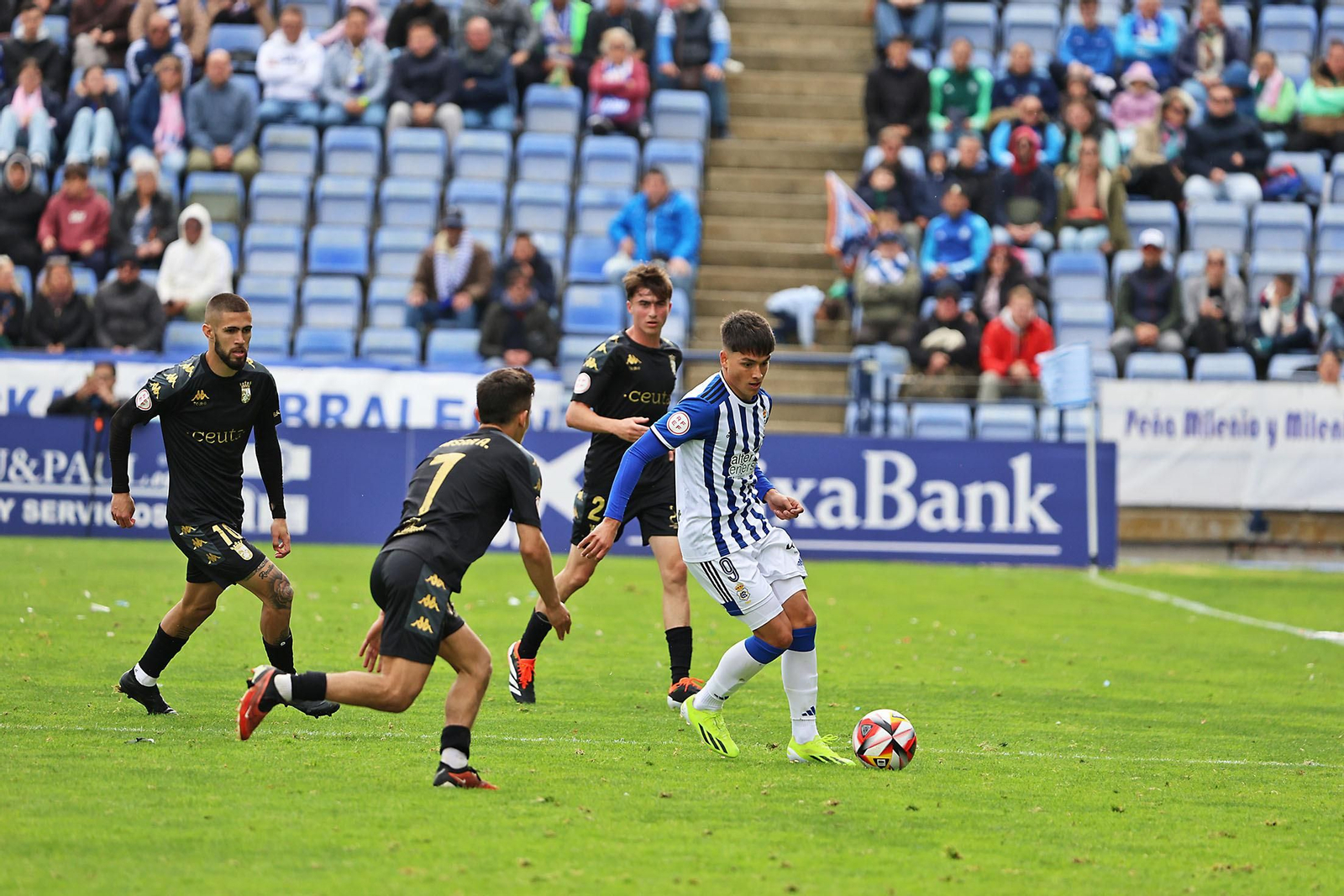 Imágenes del encuentro entre el Recreativo de Huelva y la AD Ceuta FC