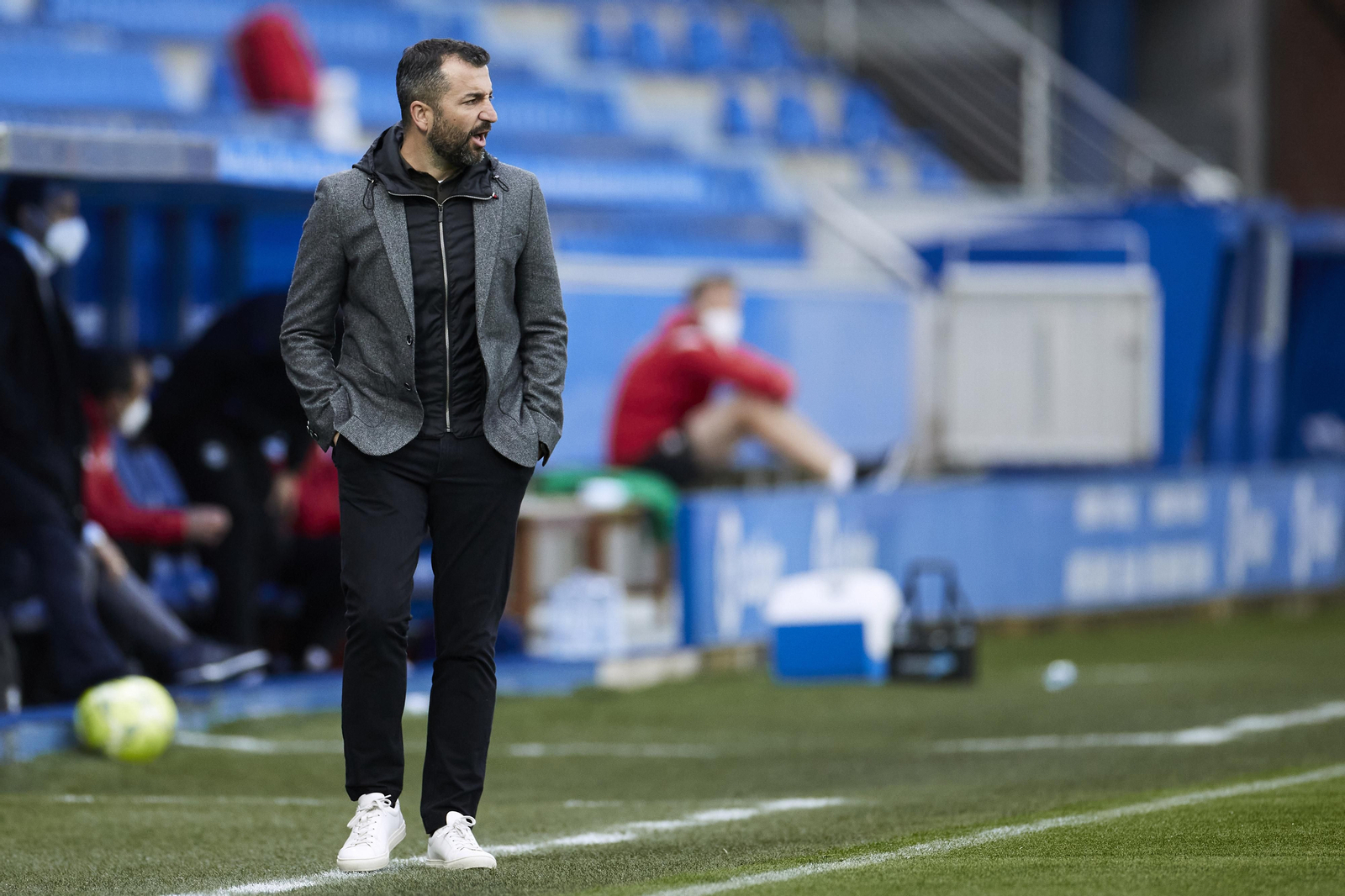 Diego Martínez podría dirigir ante el Getafe su último partido como entrenador del Granada CF.
