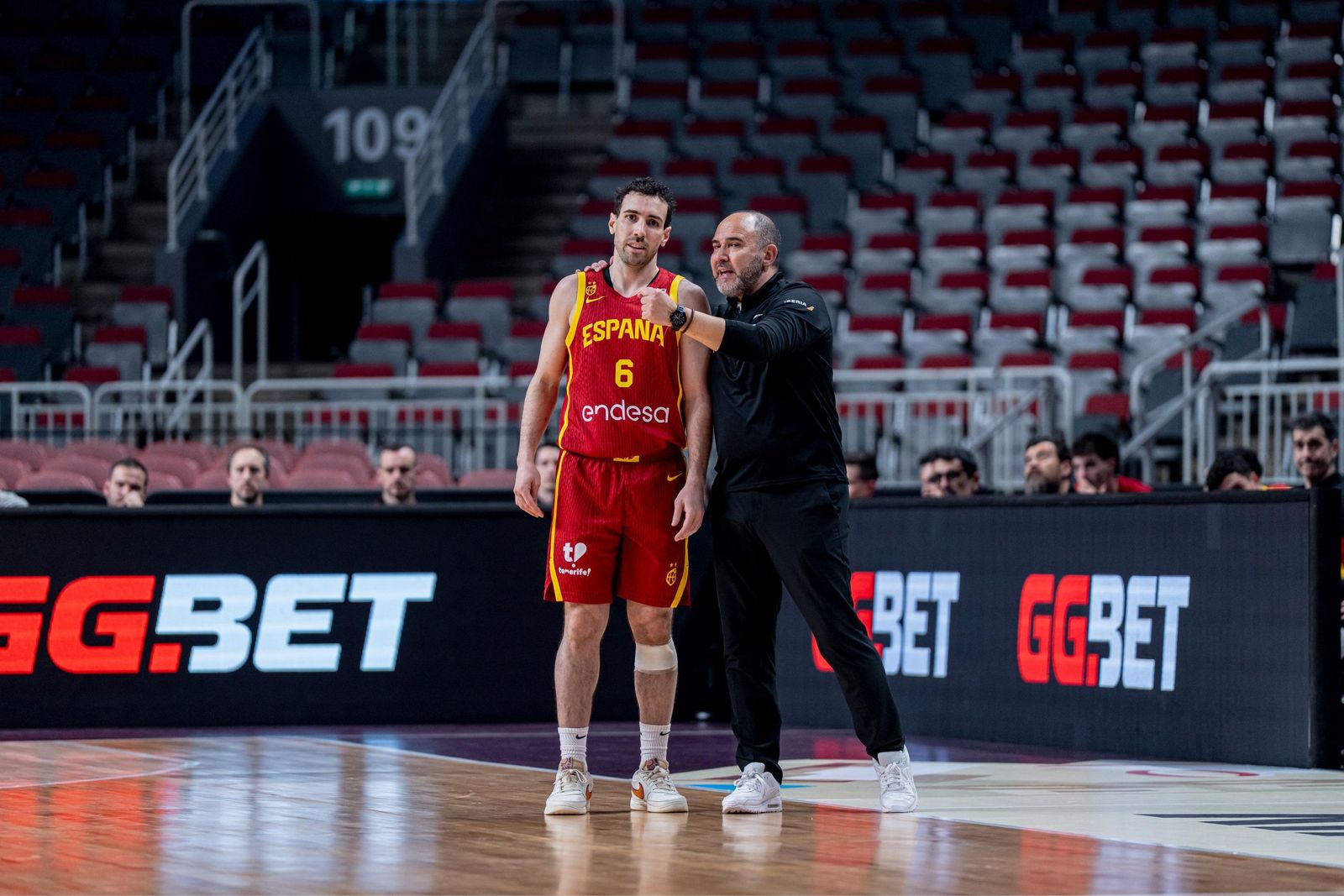 Las mejores fotos del Ucrania-España de baloncesto