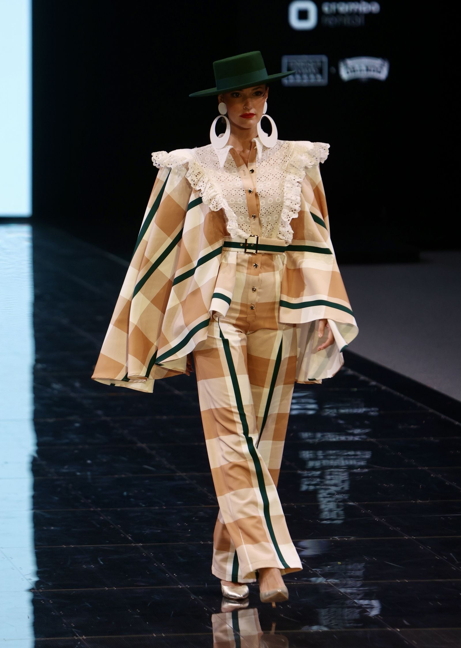 Desfile de José Raposo en SIMOF, todas las fotos