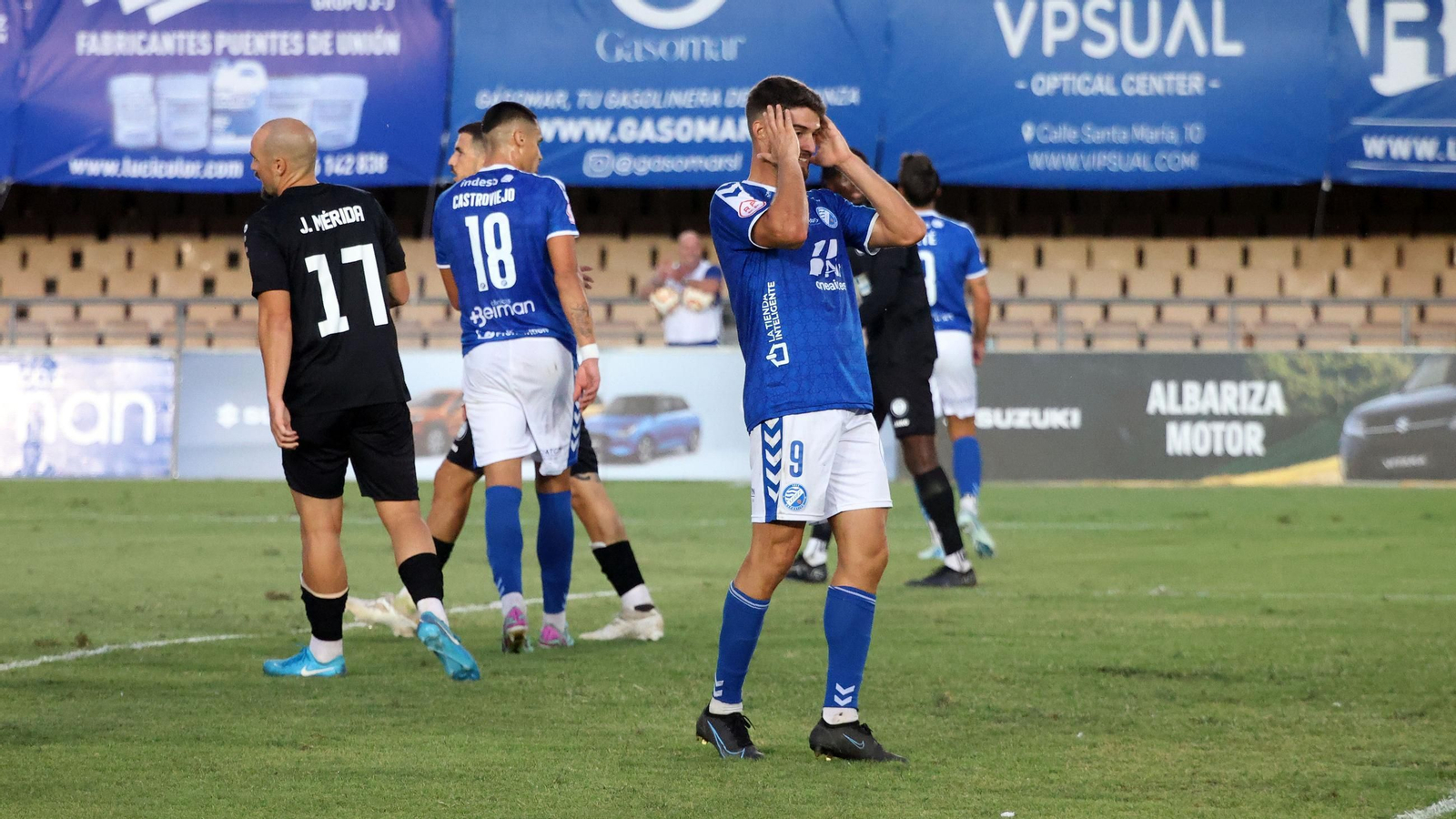 Imágenes del partido entre Xerez DFC y Juventud Torremolinos en Chapín