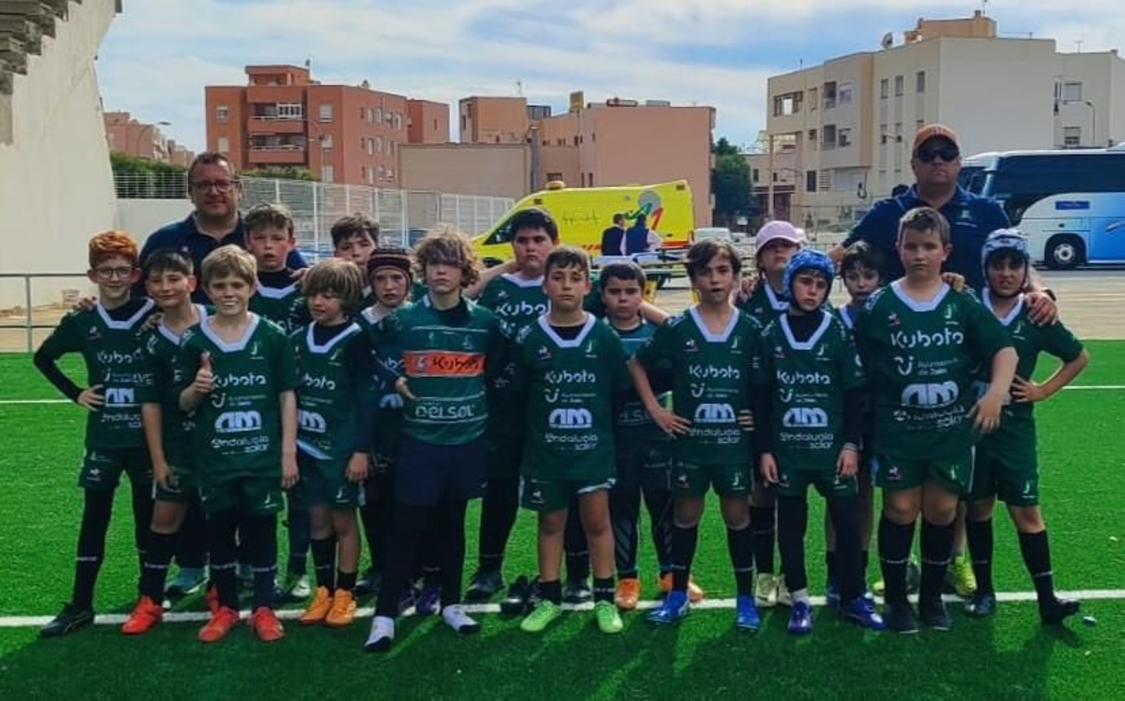 Equipo M10 del conjunto jiennense en tierras almerienses.