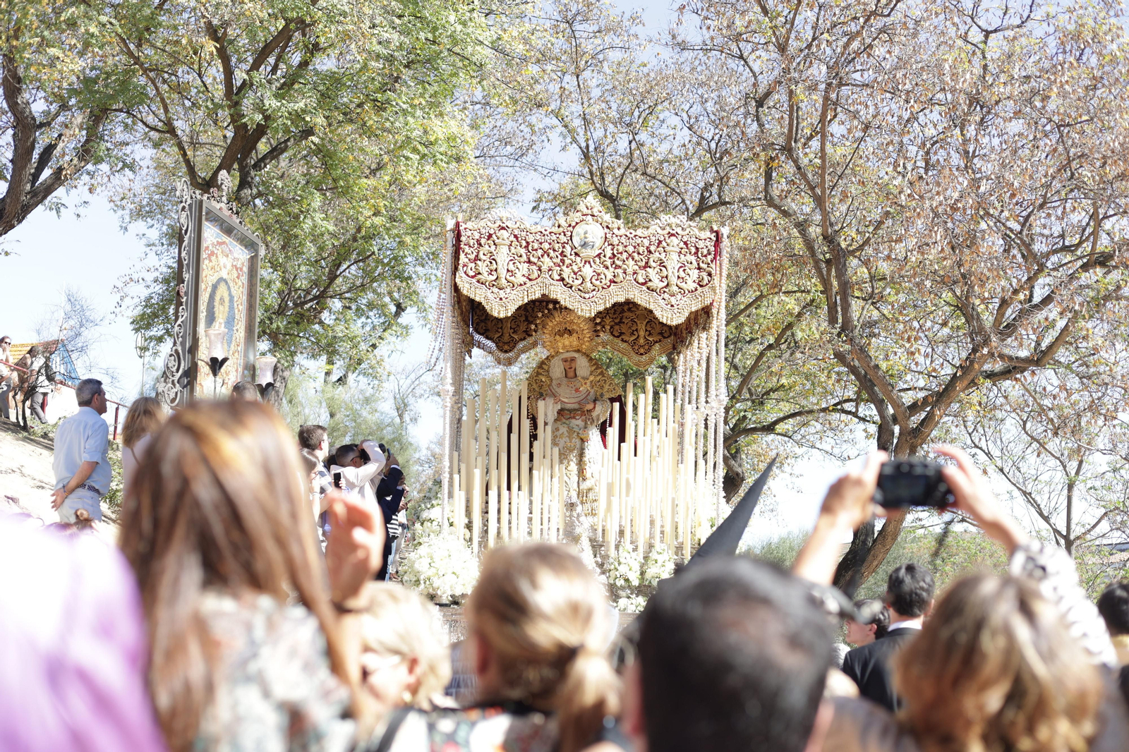 Domingo de Ramos: La Sagrada Cena en Huelva, en imágenes