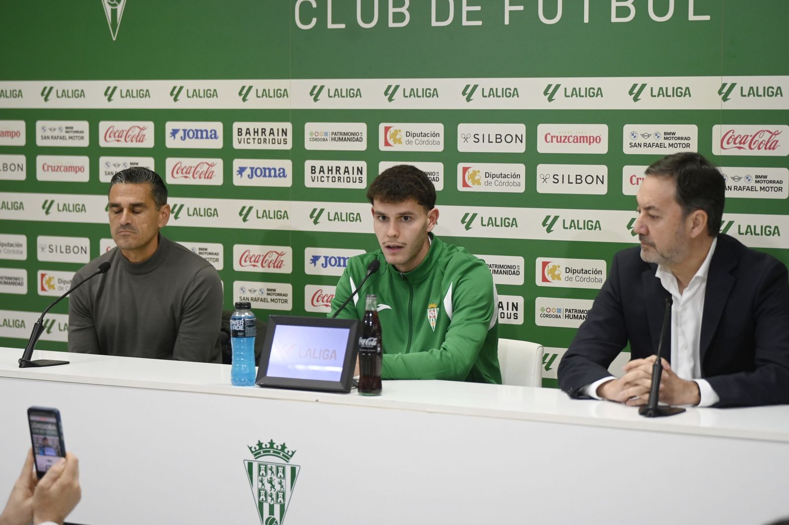 Las mejores fotos de la presentación de Trilli con el Córdoba CF