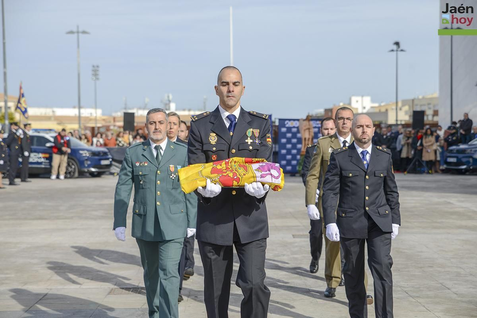 Celebración del bicentenario de la Policía Nacional en Jaén.