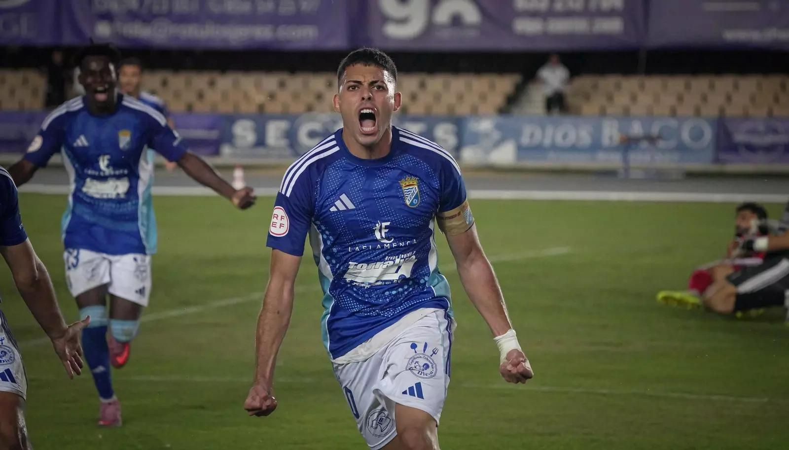 Charaf vio la quinta amarilla de la temporada en Yecla.