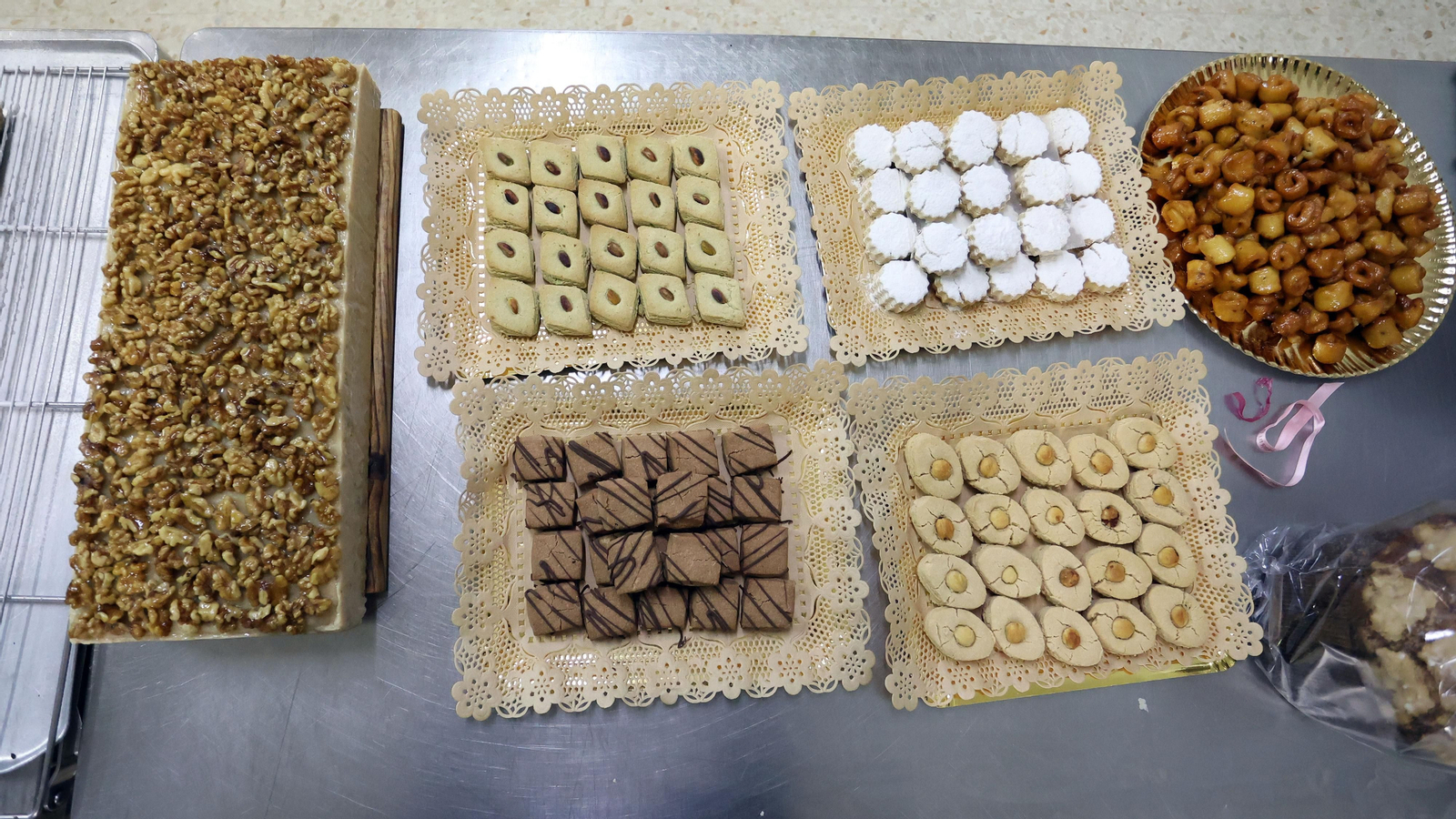 Pestiños, turrones, mazapanes, mantecados ...