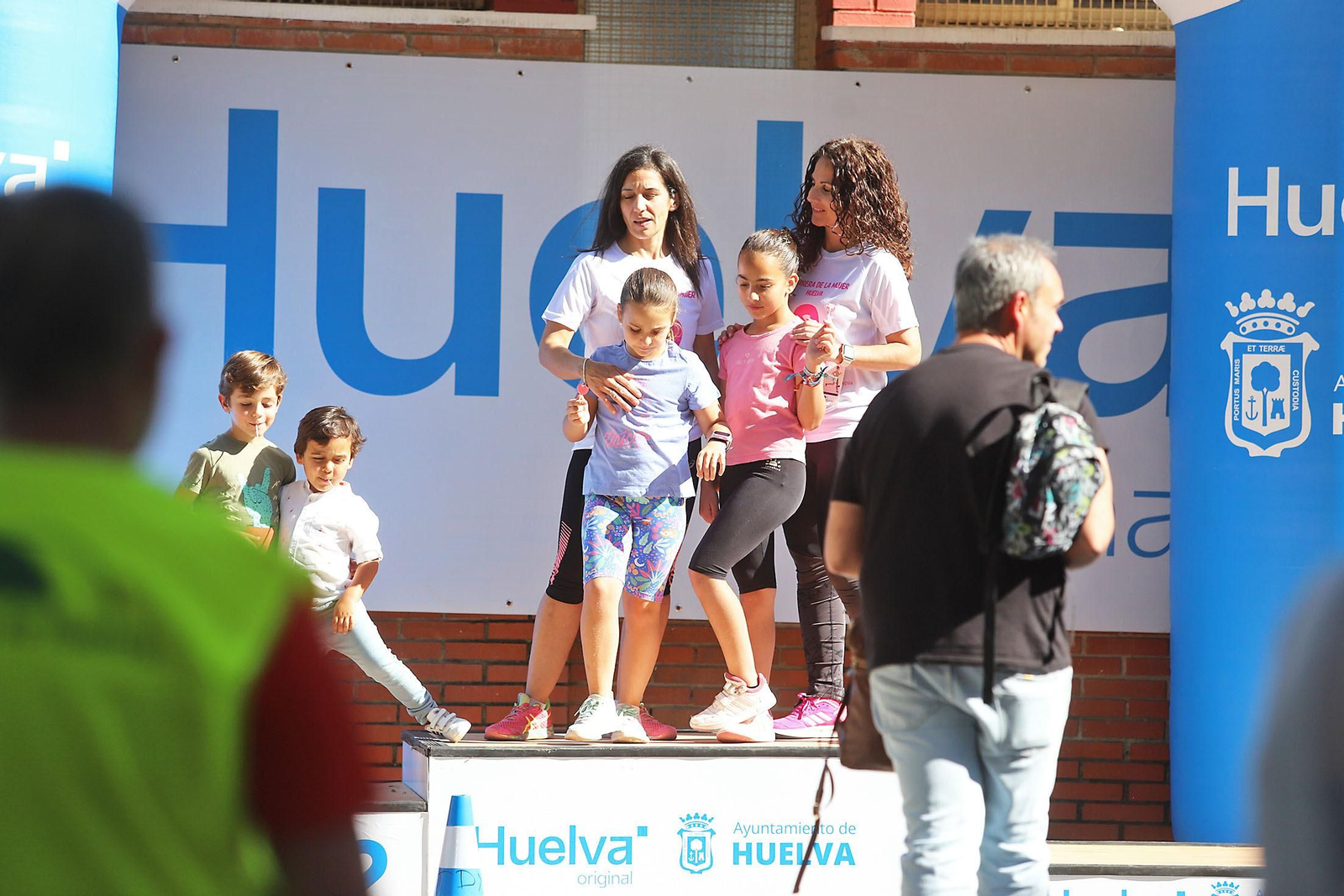 Imágenes de la Carrera de la Mujer Huelva 2023