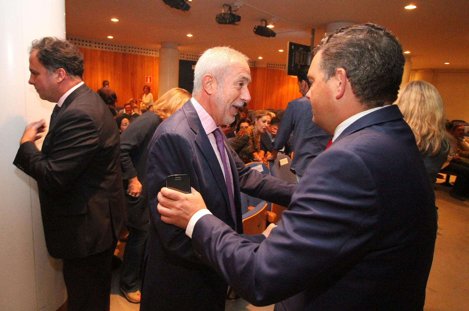 Conferencia de Manuel Galán Pérez sobre las oportunidades para Huelva en economía digital.