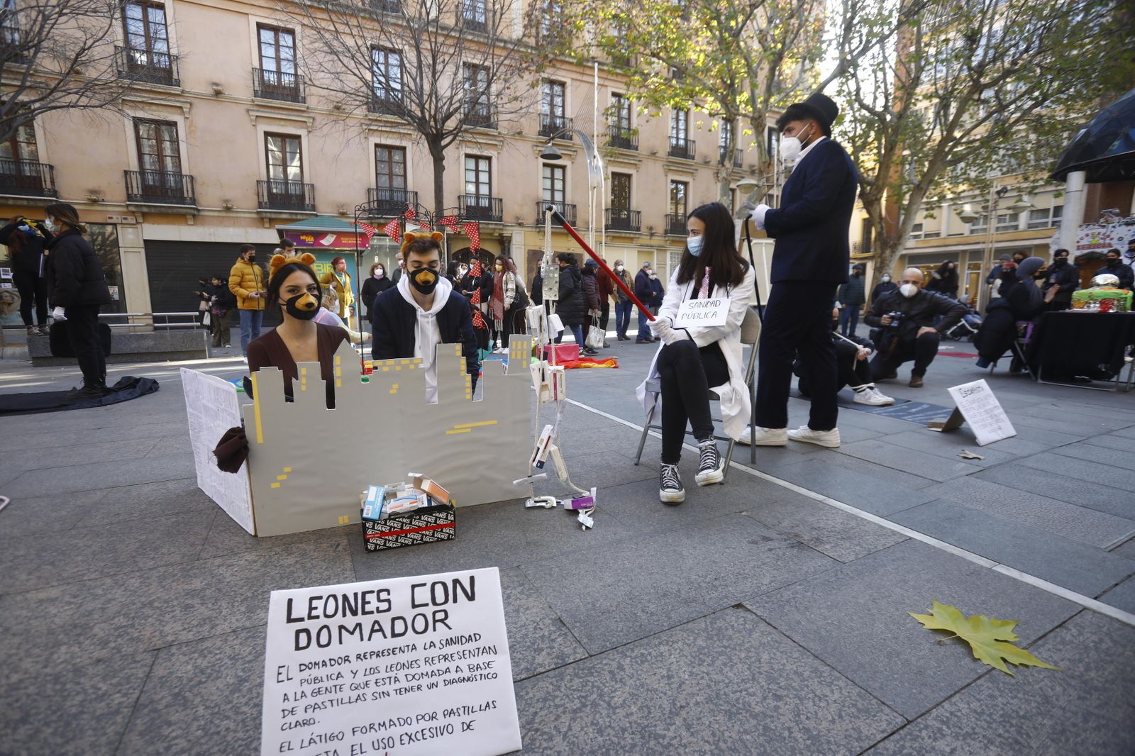El 'circo' de la salud mental del Colegio Ferroviario de Córdoba, en fotografías