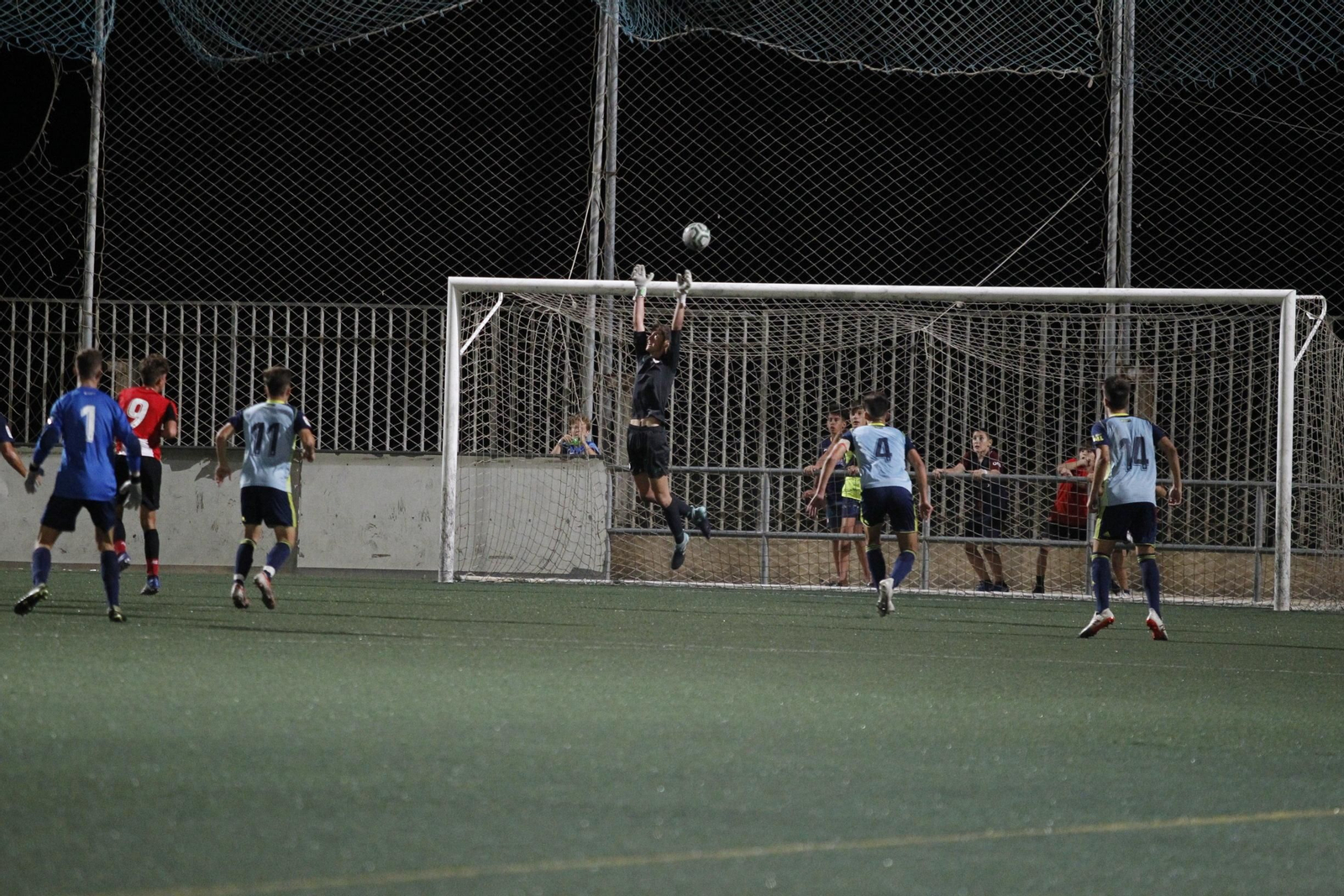 Las imágenes del VII Trofeo de Feria de Fútbol Juvenil 'I Memorial Juan Oncala'