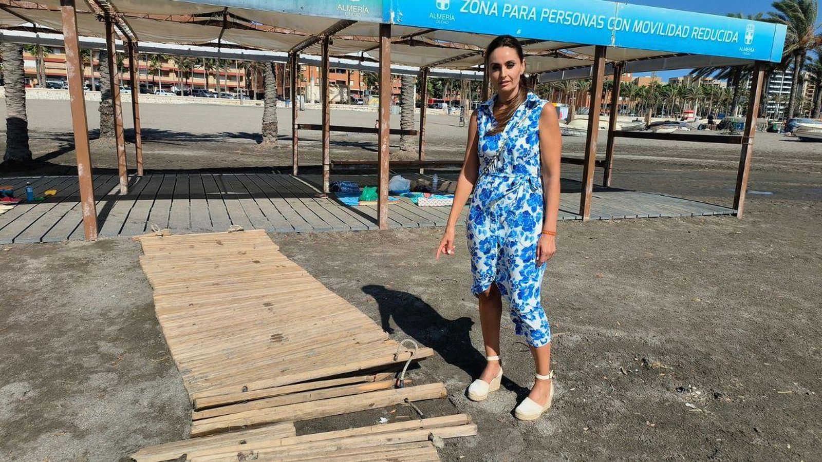 La concejal de VOX en el Ayuntamiento de Almería, Manuela Martín.