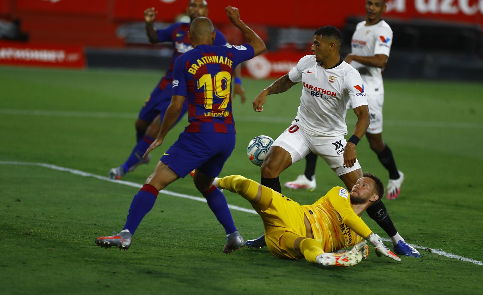 Las imágenes del Sevilla-Barcelona