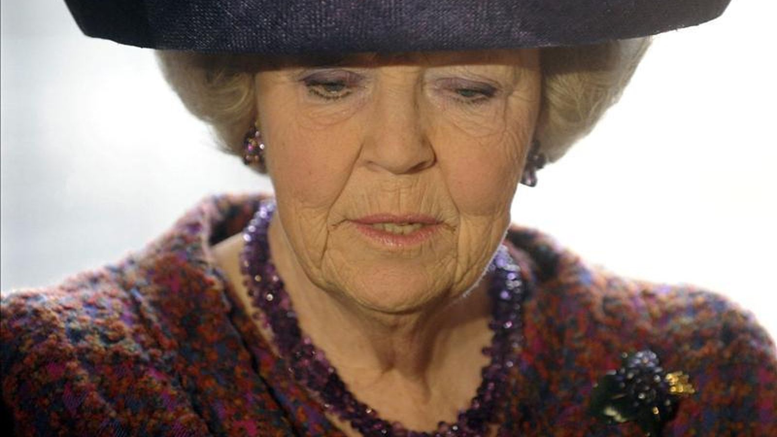 La reina Beatriz de Holanda.