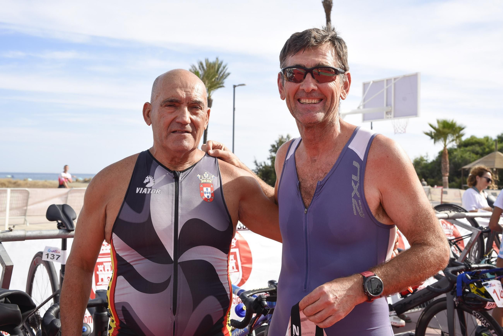 Búscate en las fotos del XI Triatlón de San Roque