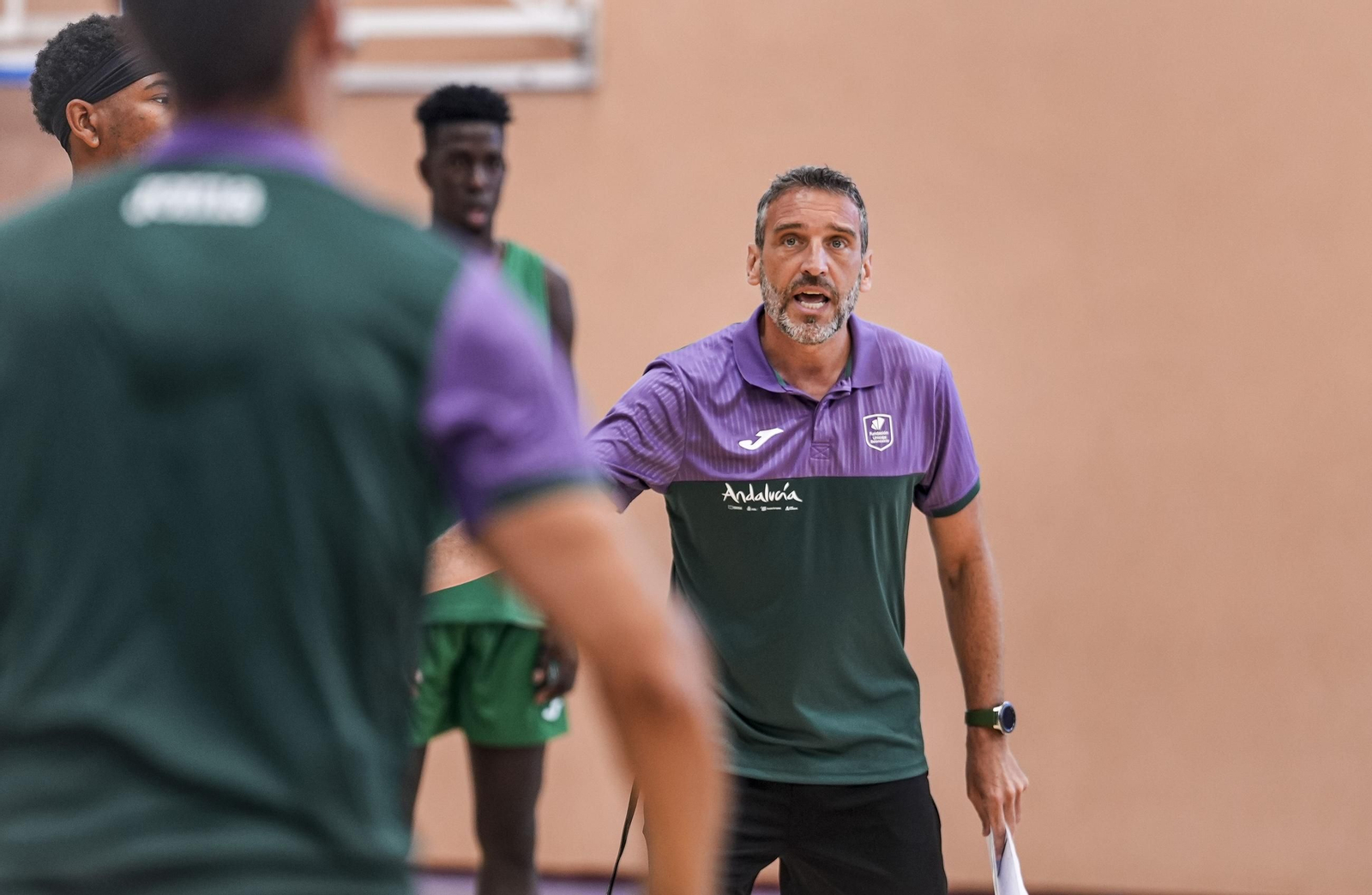 Alberto Díaz y Melvin Ejim, a las órdenes de Ibon Navarro