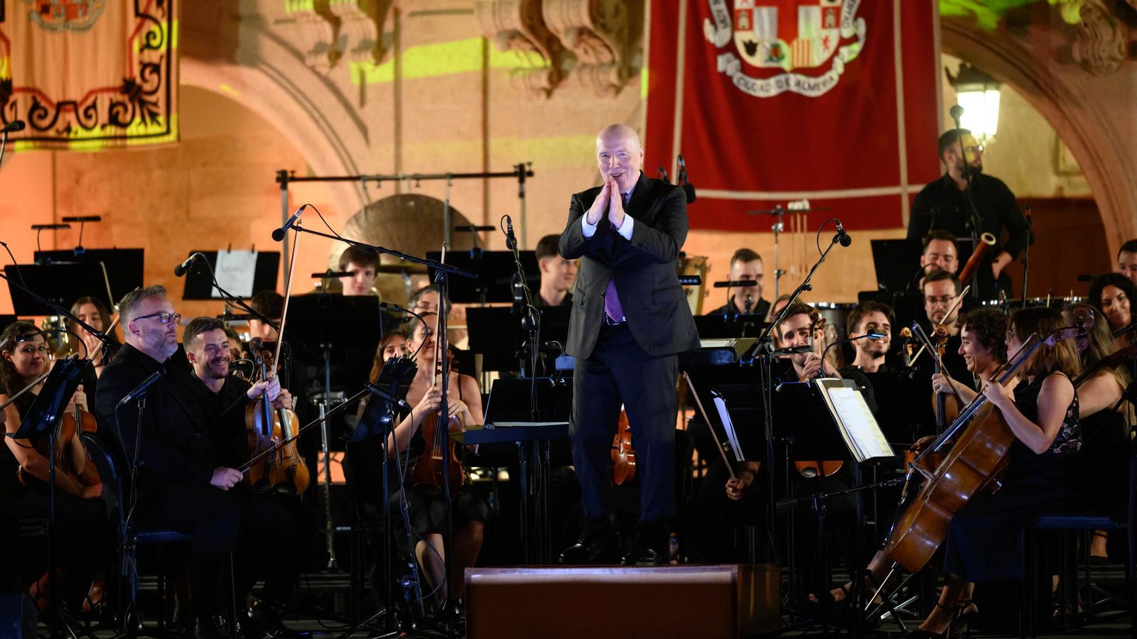 Michael Thomas, director de la OCAL.