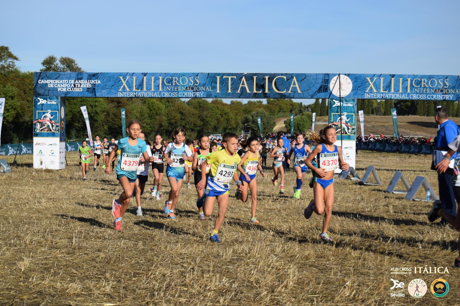 Búscate en las fotos del Cross de Itálica 2025 | 9