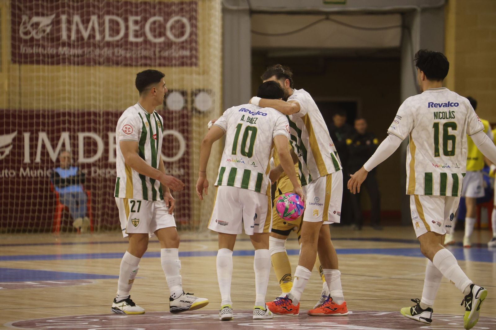 Las mejores fotos del Córdoba Futsal - Alzira en Vista Alegre
