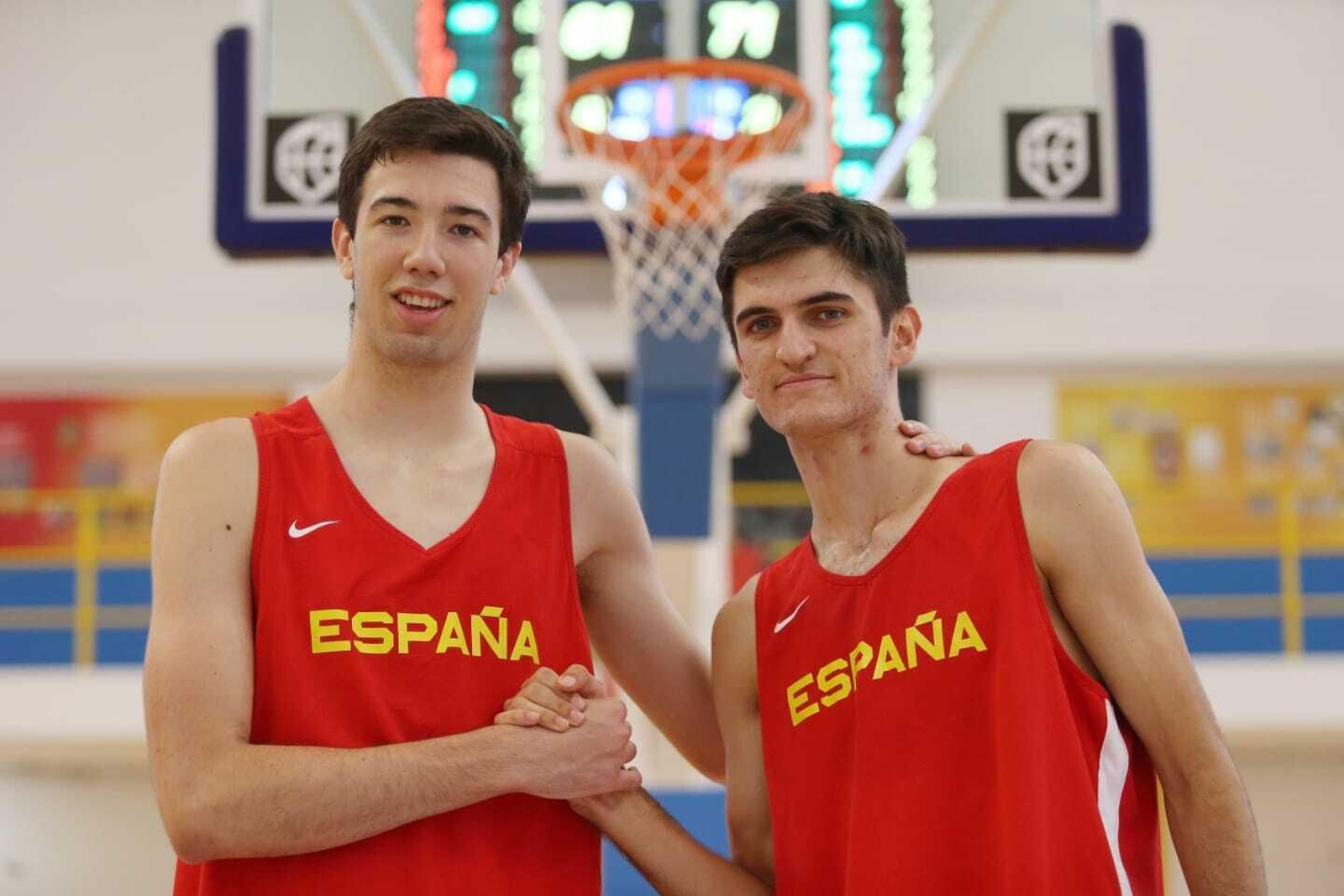Álvaro Folgueiras y Rubén Vicente, en Fuengirola.