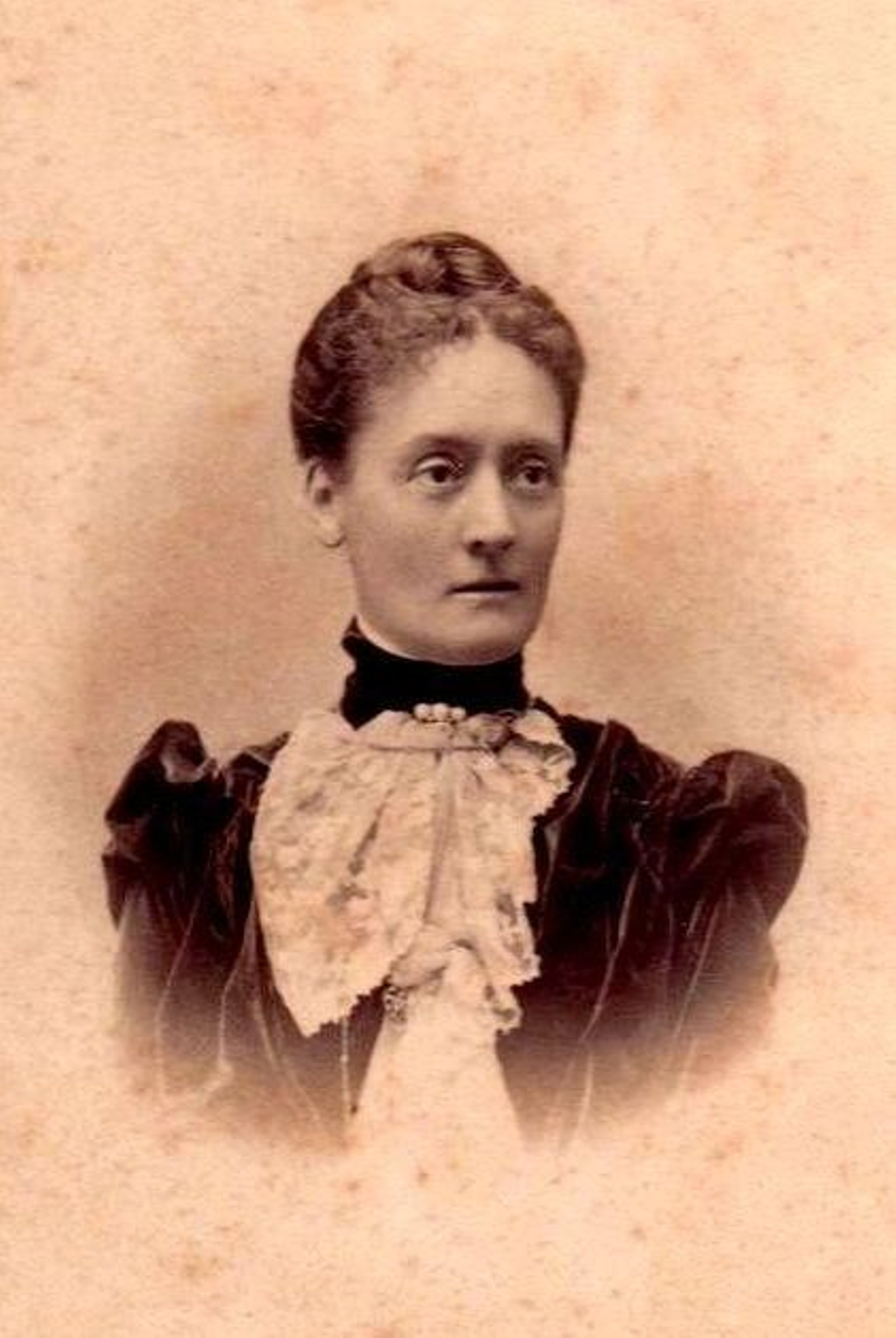 Francisca Misa Busheroy.