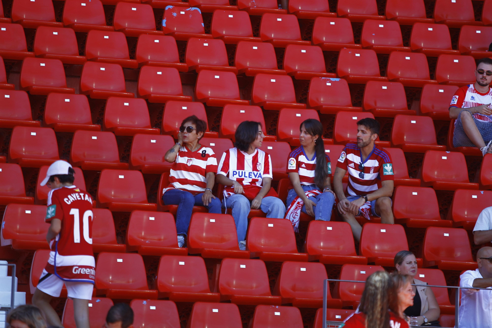 Imágenes del empate a 3 de la U.D. Almería y el Granada C.F.