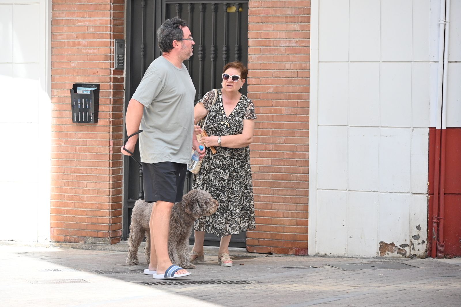 Las mejores imágenes de este sábado de intenso calor en las calles de Huelva