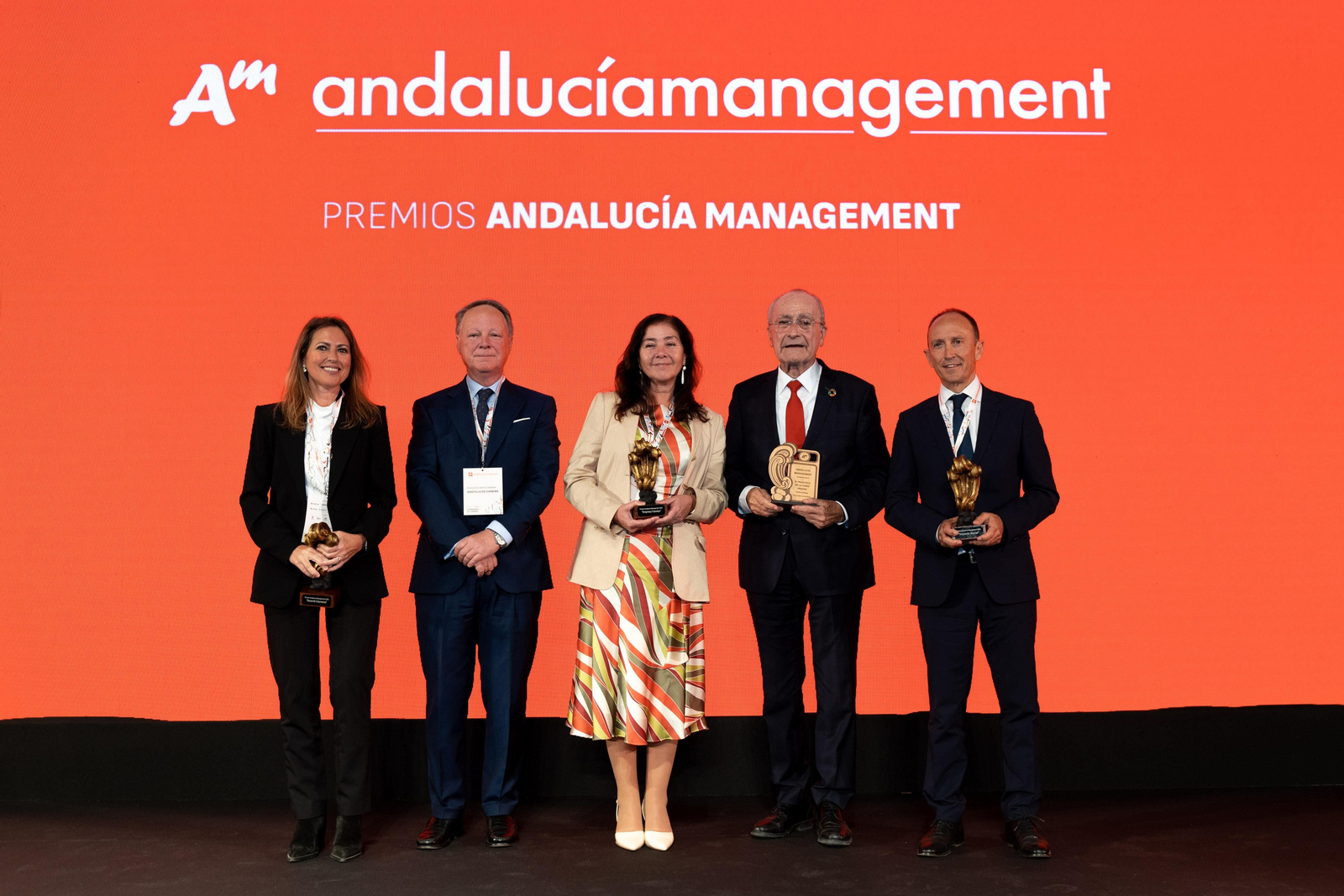 Foto de familia de los galardonados con los Premios Andalucía Management. Foto de familia de los galardonados con los Premios Andalucía Management.
