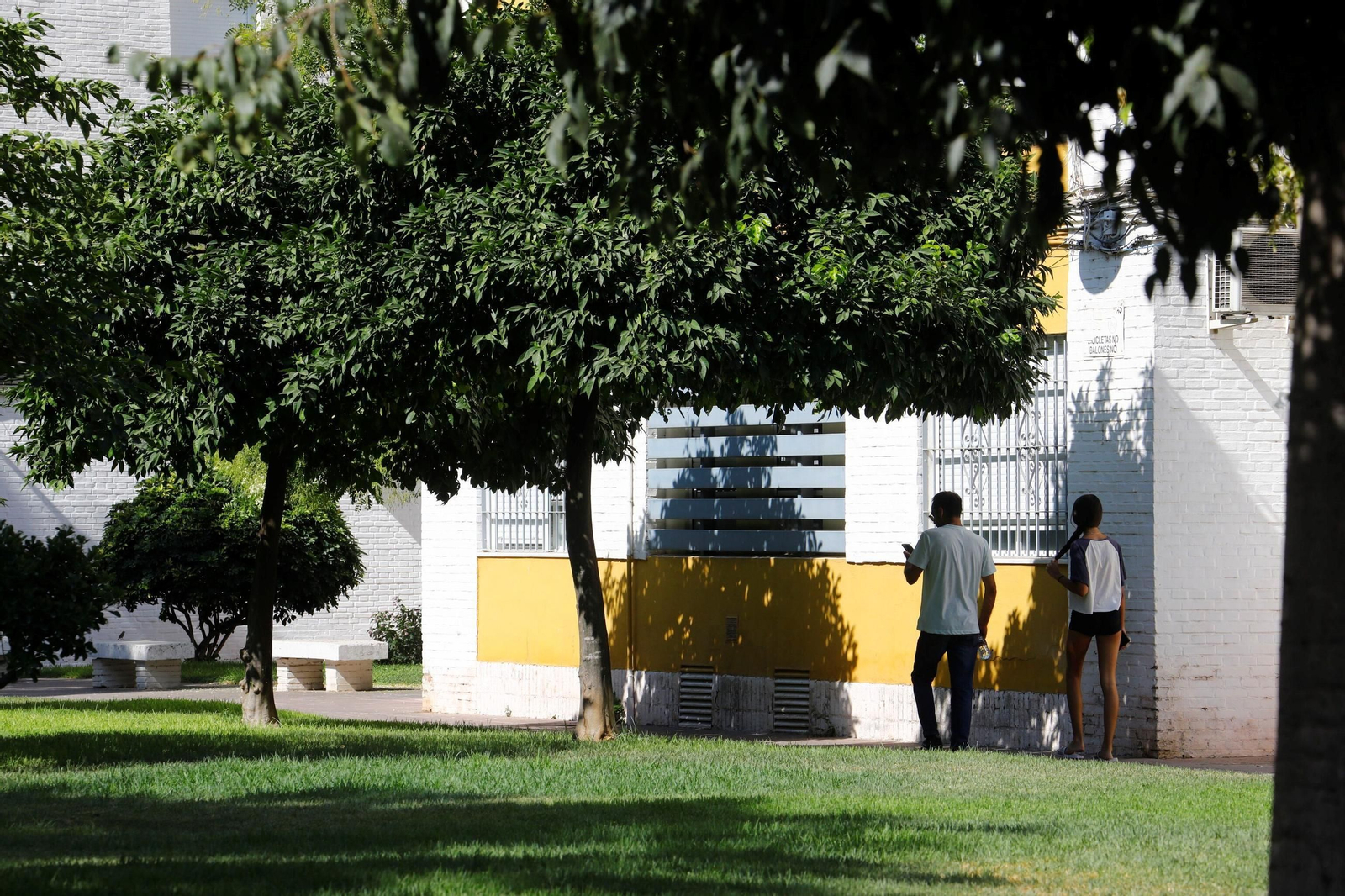 Un domingo de agosto en el barrio cordobés de Santuario, en imágenes