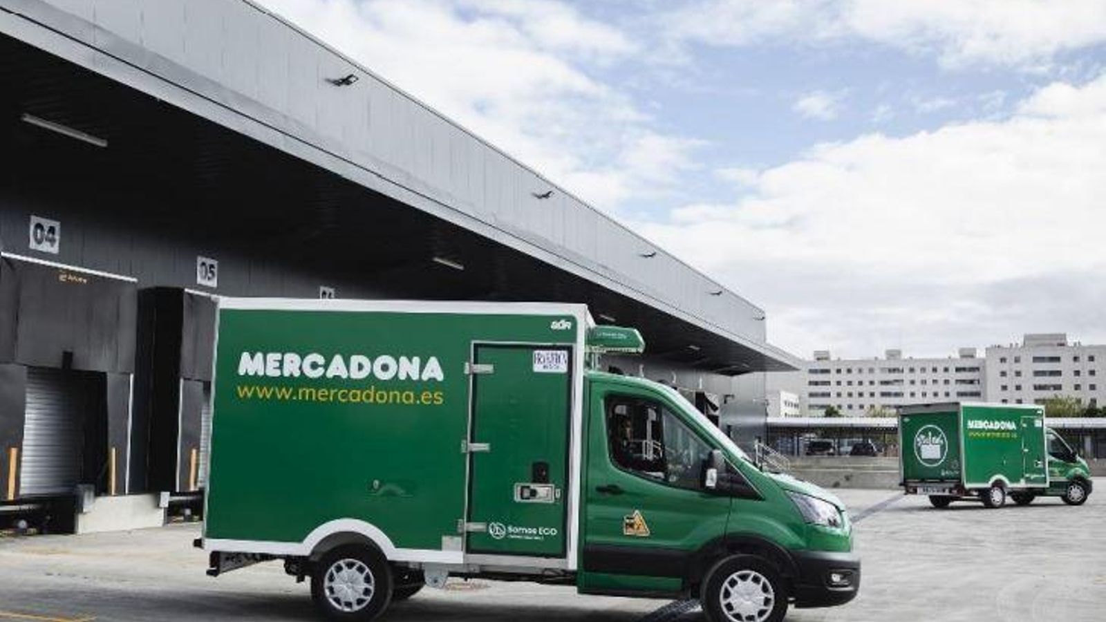 Mercadona cuenta en la Colmena de Sevilla con 30 vehículos con etiqueta ambiental ECO.