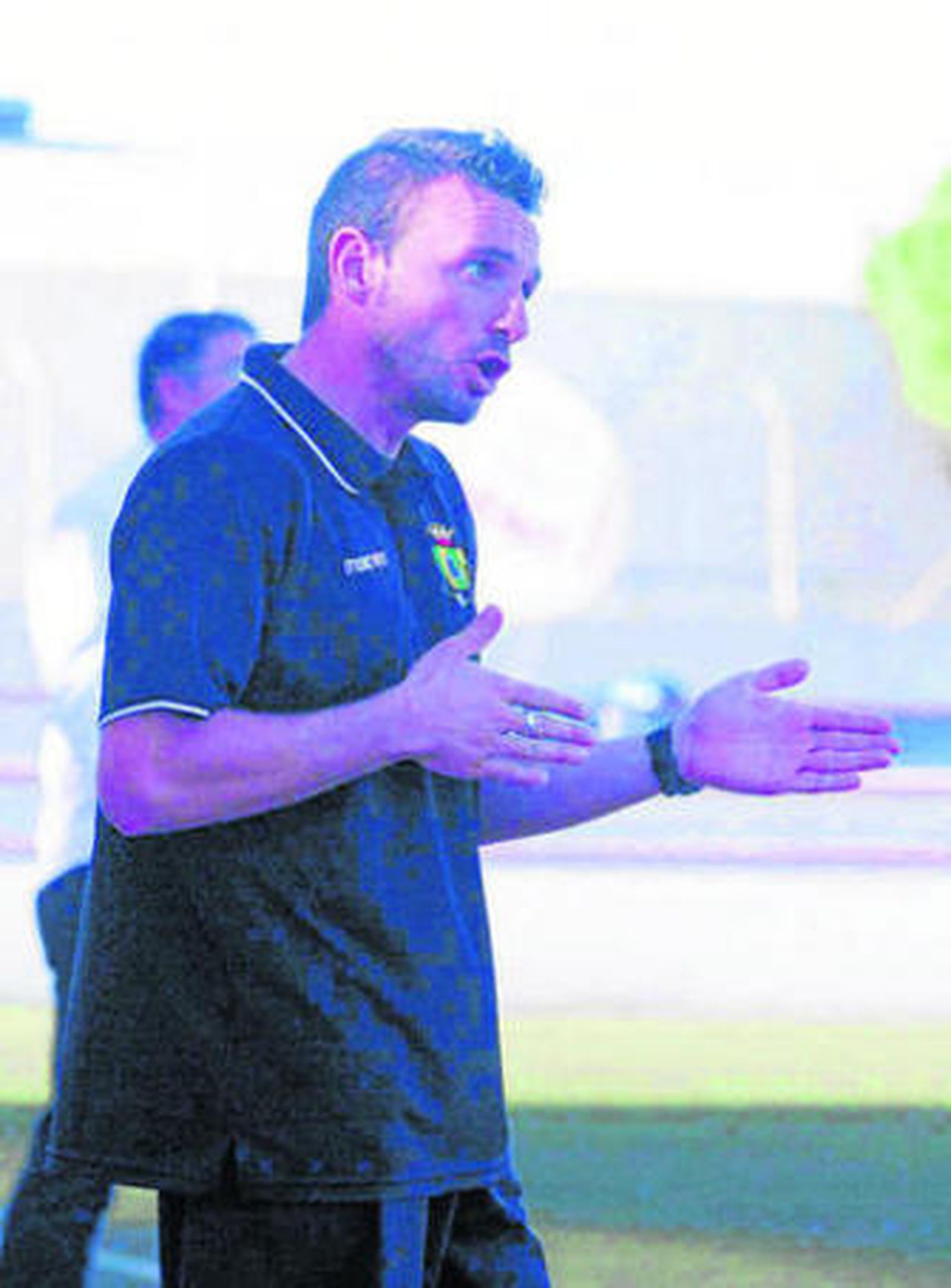 González Galindo, en el banquillo de la Unión.