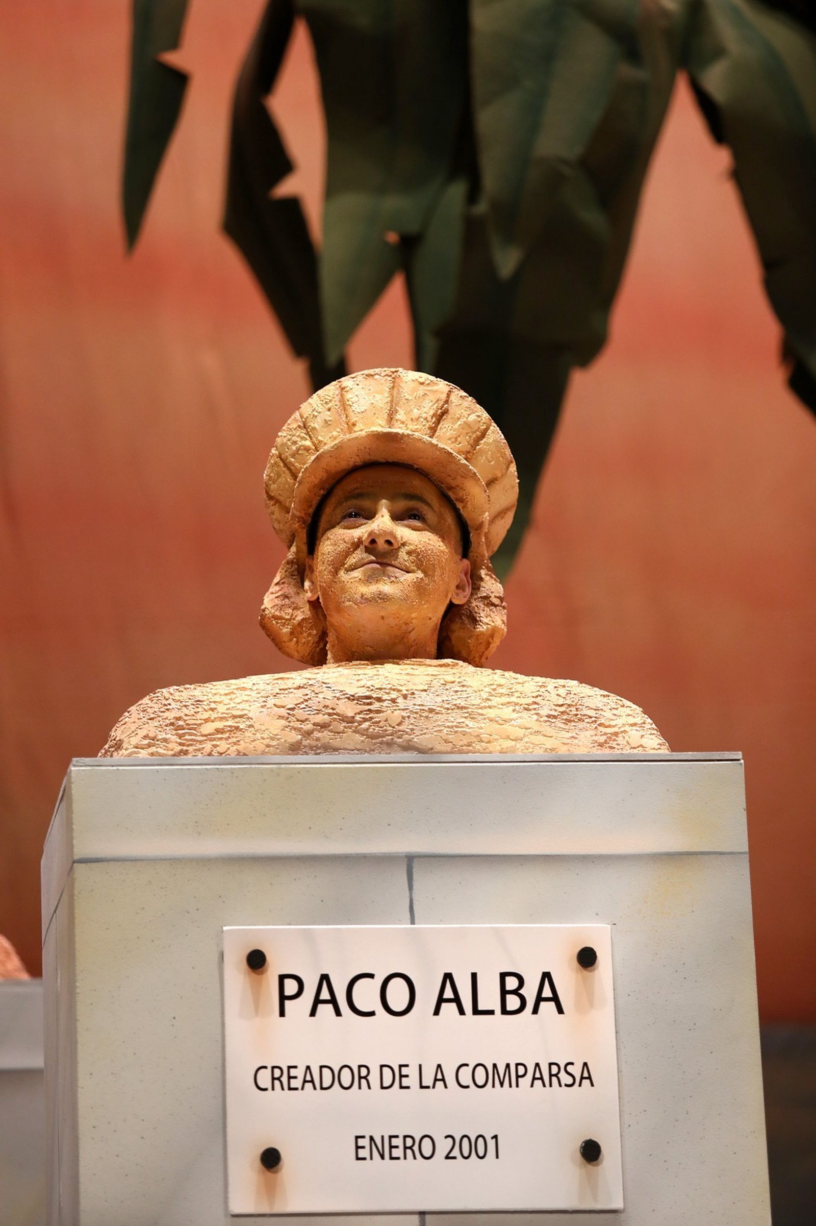 Un componente de la chirigota 'Aquí huele a verdín'.