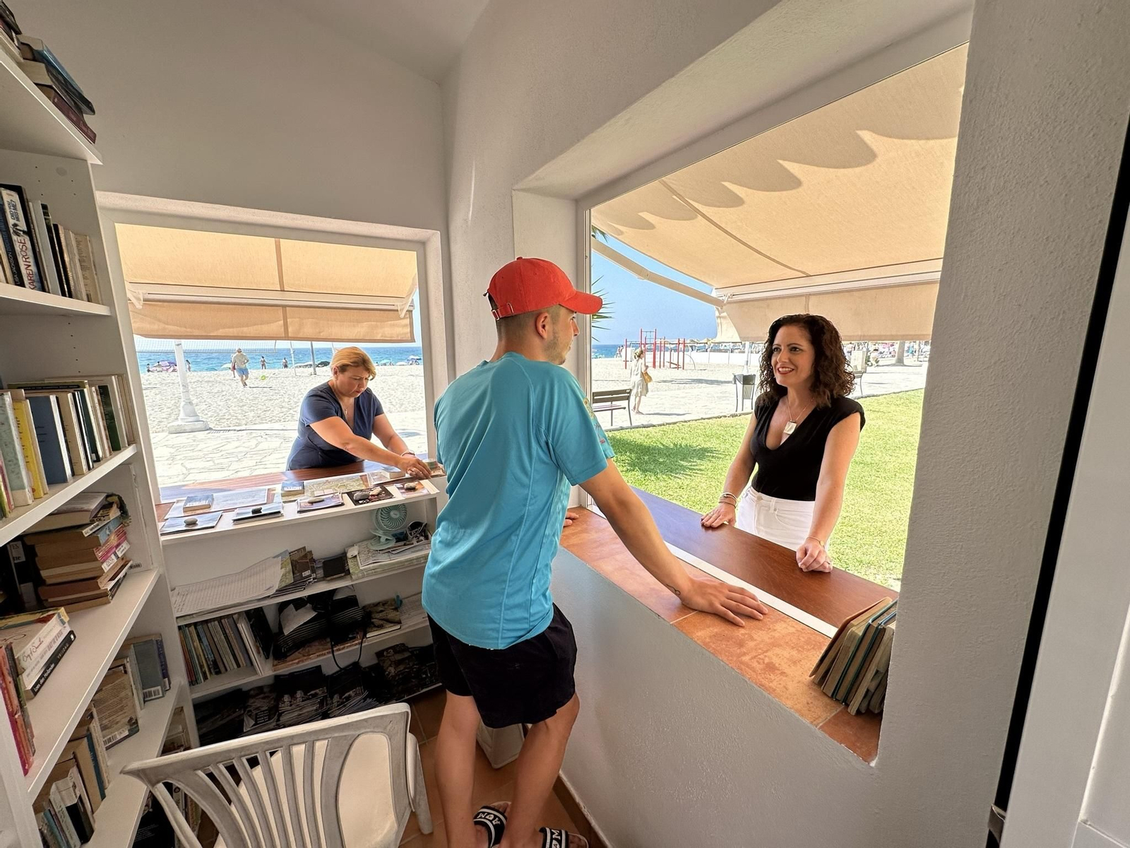 Vista de la Biblioplaya de Burriana