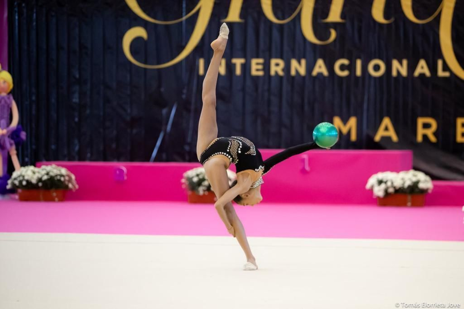 Ángela Martín, en un ejercicio de pelota en un campeonato anterior.