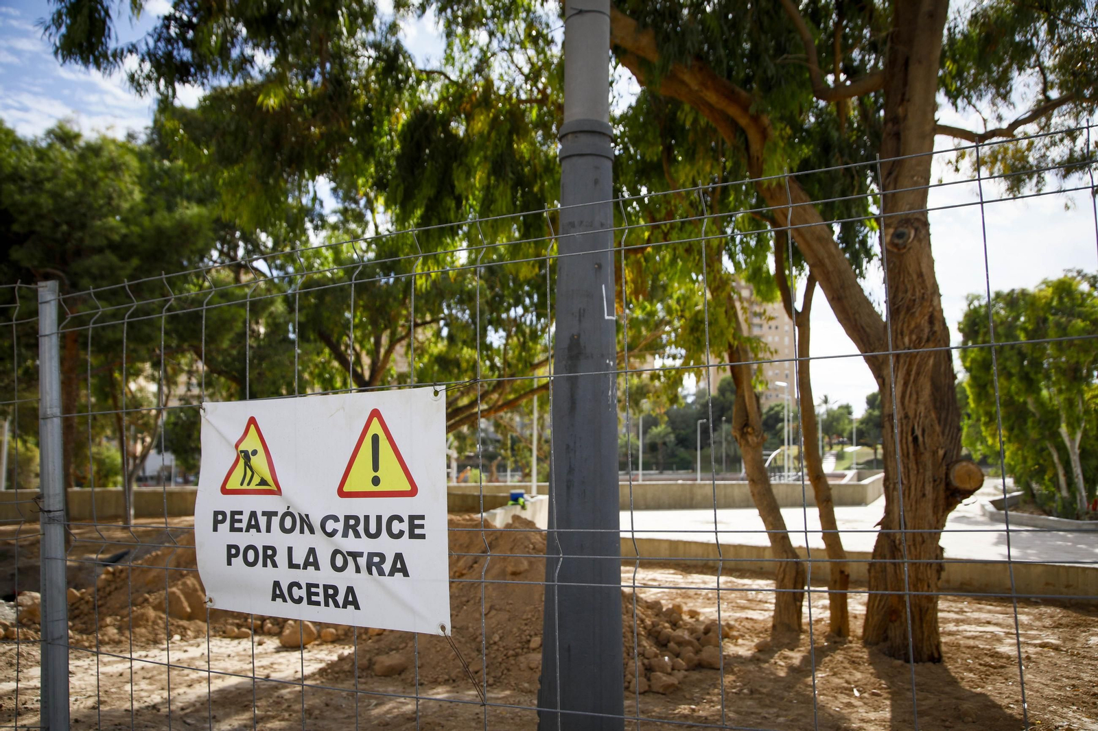 Te contamos en imágenes como avanzan las obras de la rambla de San Antonio en Aguadulce
