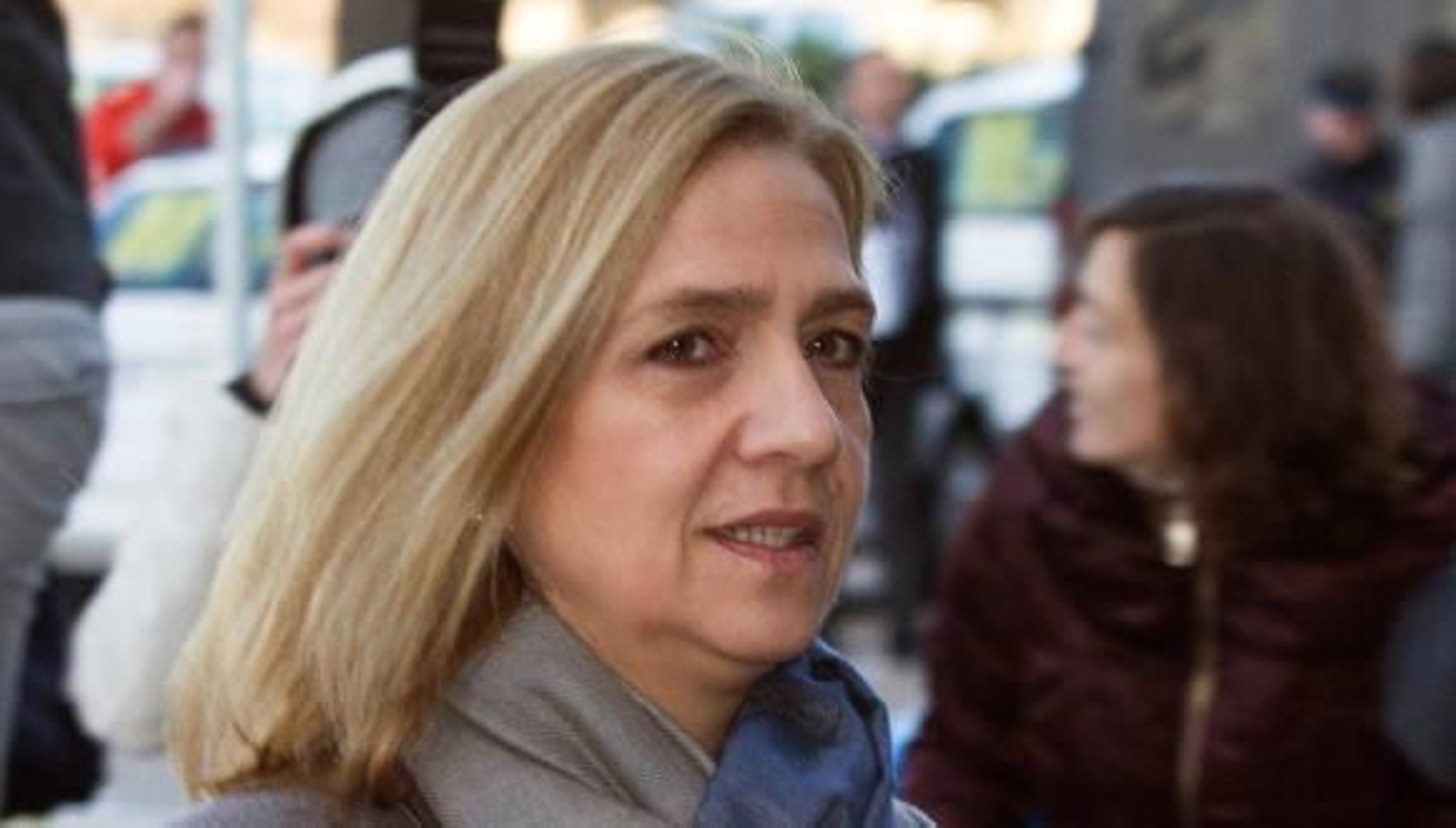 El tribunal de Nóos deja abierta la fecha de declaración de la infanta