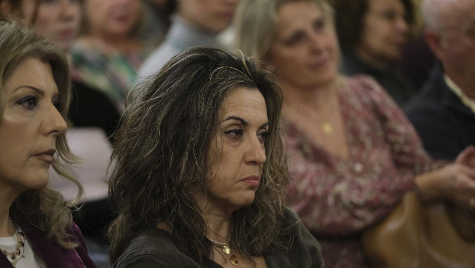 Imágenes del Diario de los Libros con la finalista del Premio Planeta 2024, Beatriz Serrano