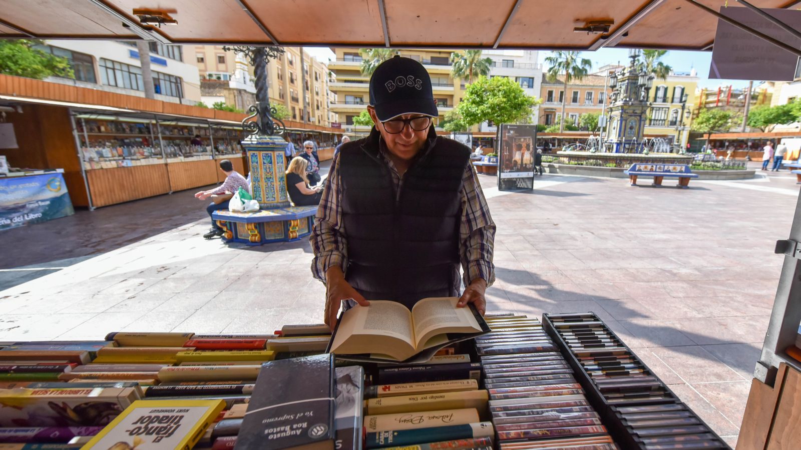 Fotos de la Feria del Libro de Algeciras 2023