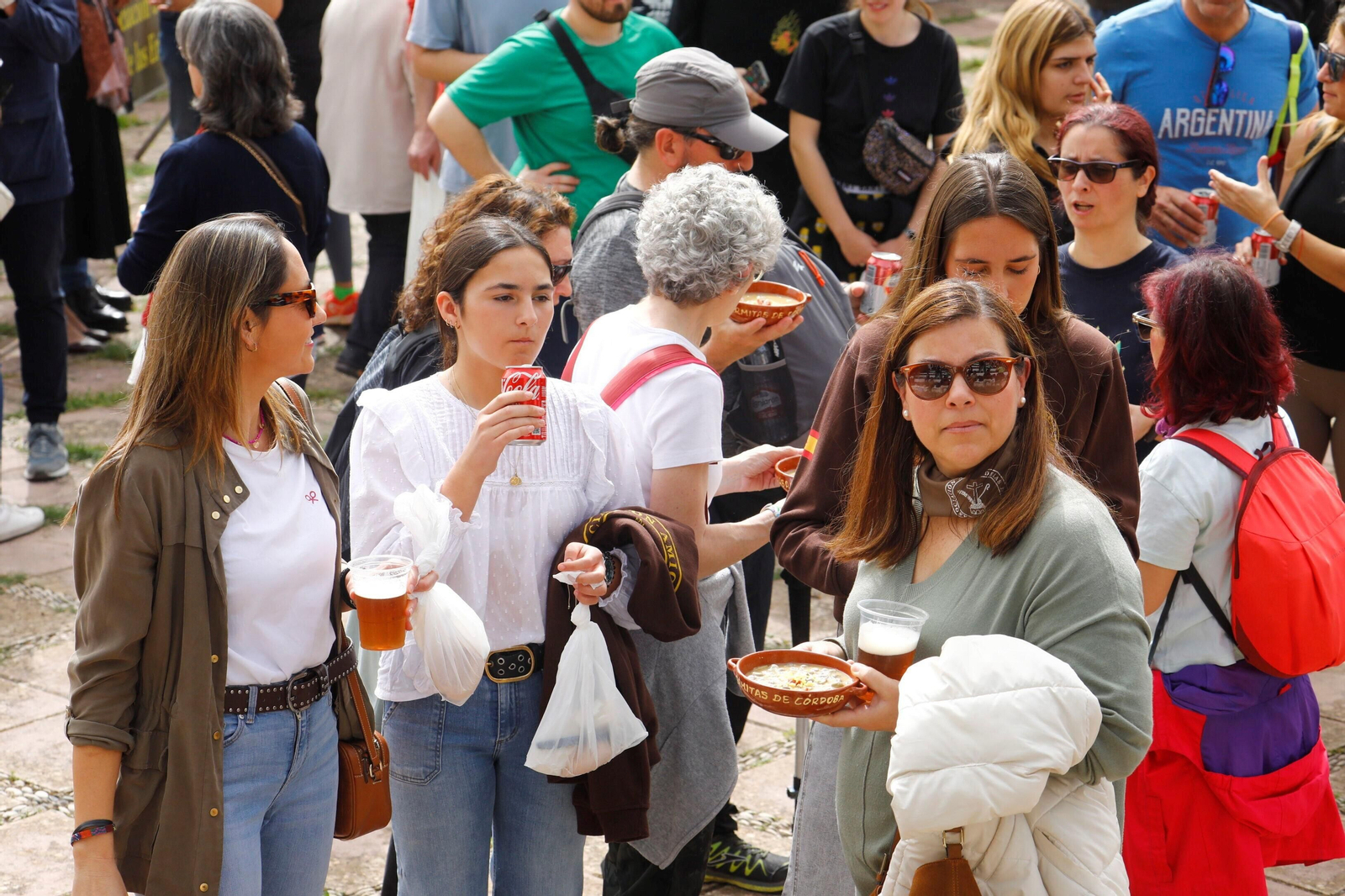 Las mejores imágenes de las tradicionales Habas en las Ermitas de Córdoba