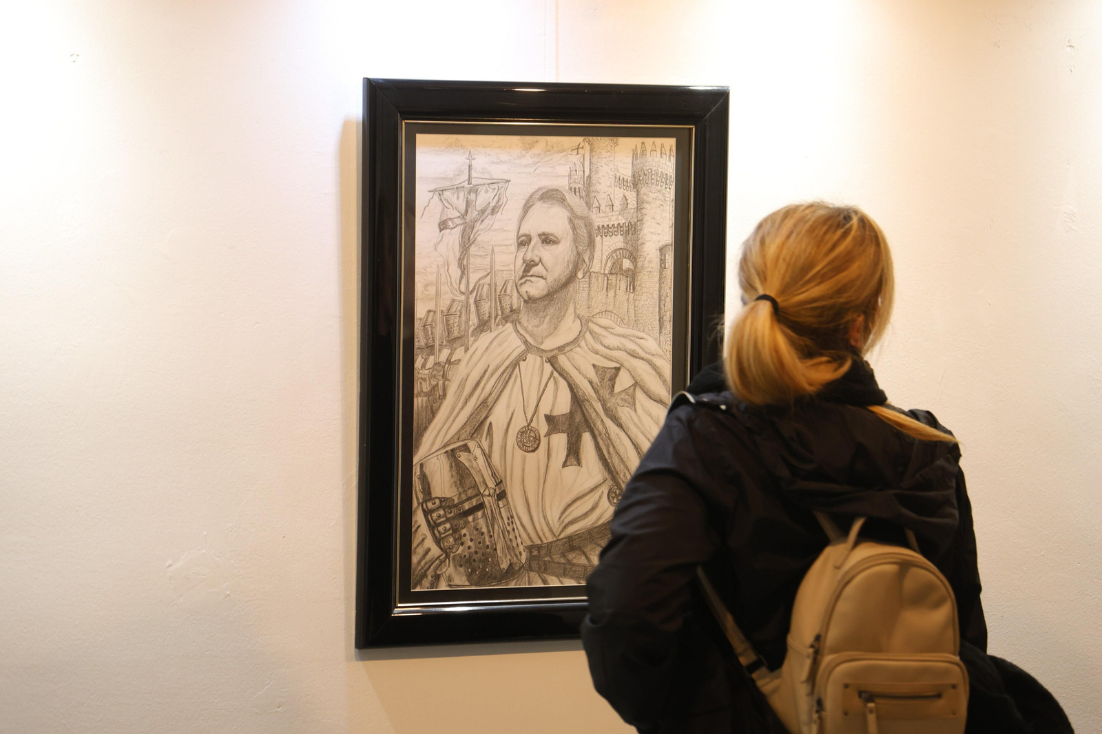 'Templarios', la exposición de Isabel Carrión en el Colegio de la Abogacía de Córdoba, en imágenes