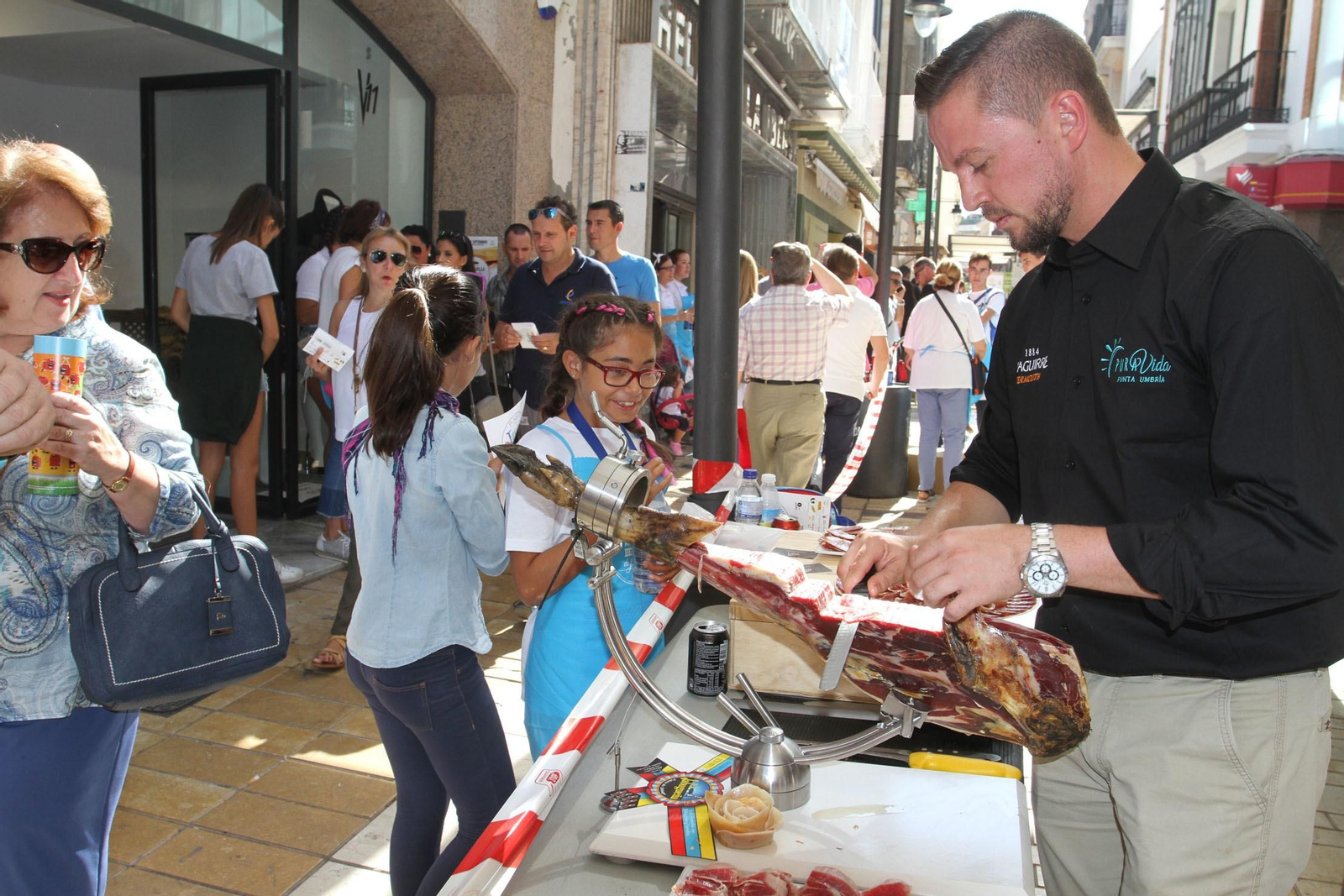 Record Guinnes del bocadillo de jamón mas grande del mundo, en Huelva