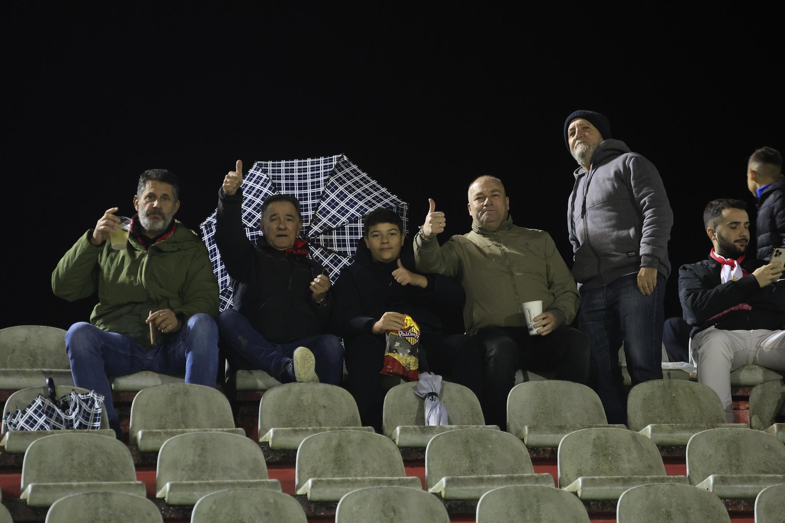Búscate en el Nuevo Mirador durante el Algeciras - Villarreal B de Primera Federación