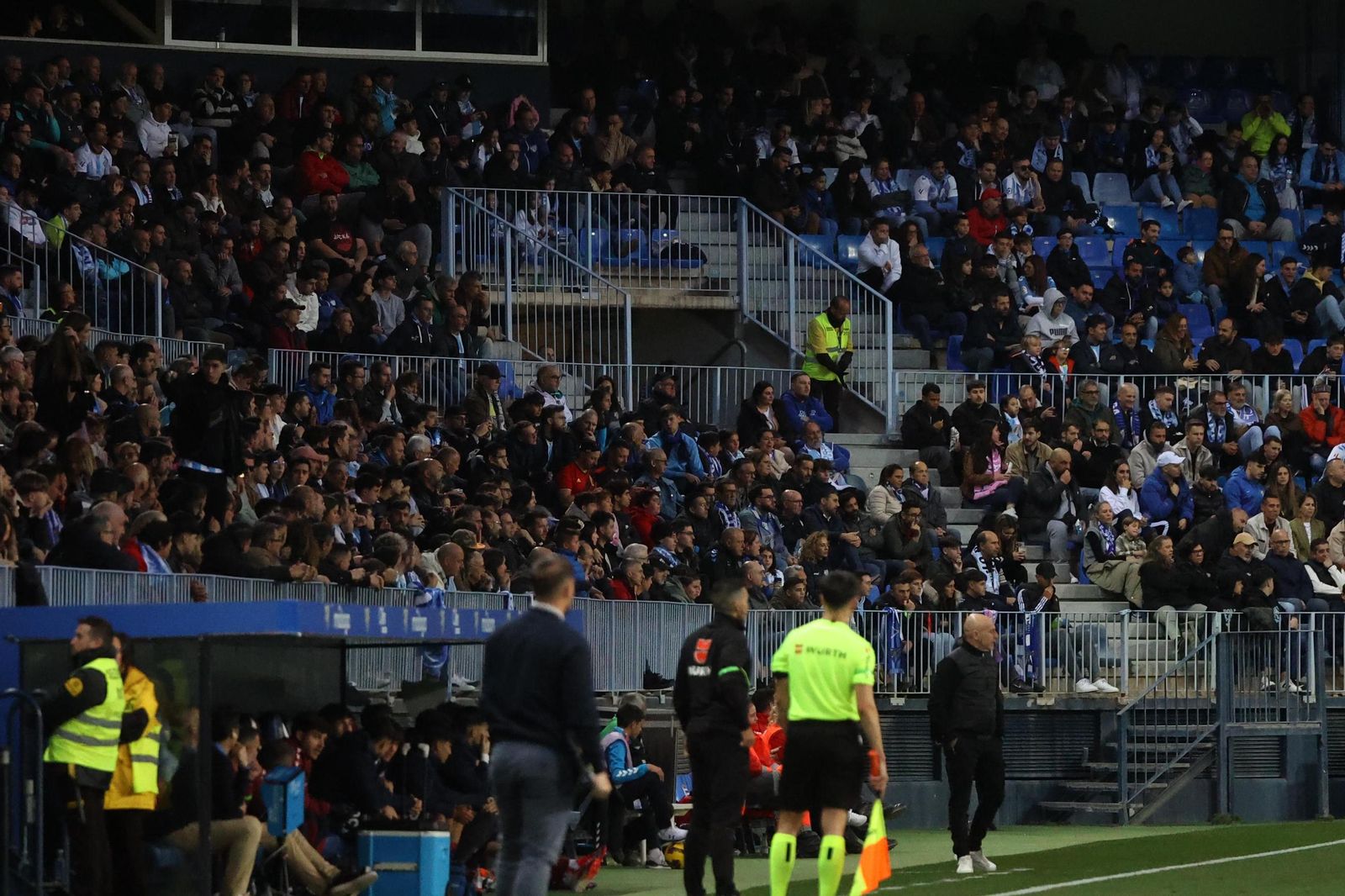 Búscate en las gradas de La Rosaleda en el Málaga-Levante