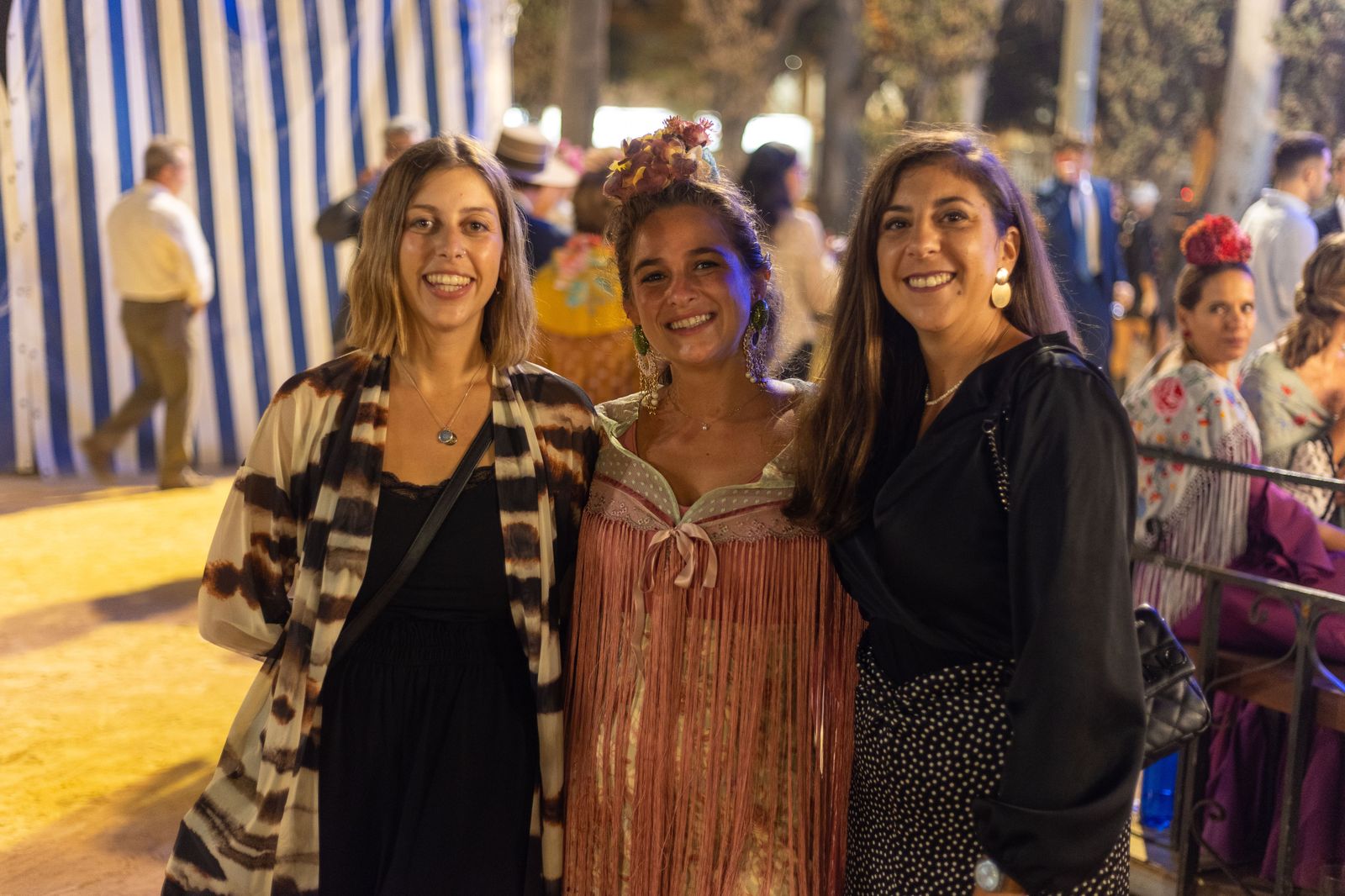 Feria del Caballo 2023: Imágenes del ambiente en la noche del sábado